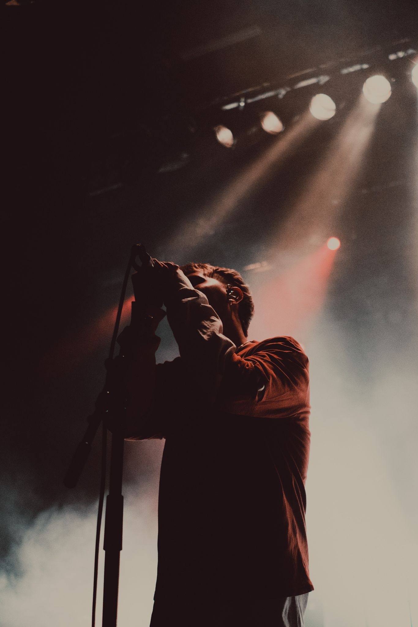 Nothing but Thieves, Band photography, Concert photography, Capturing the energy, 1370x2050 HD Phone