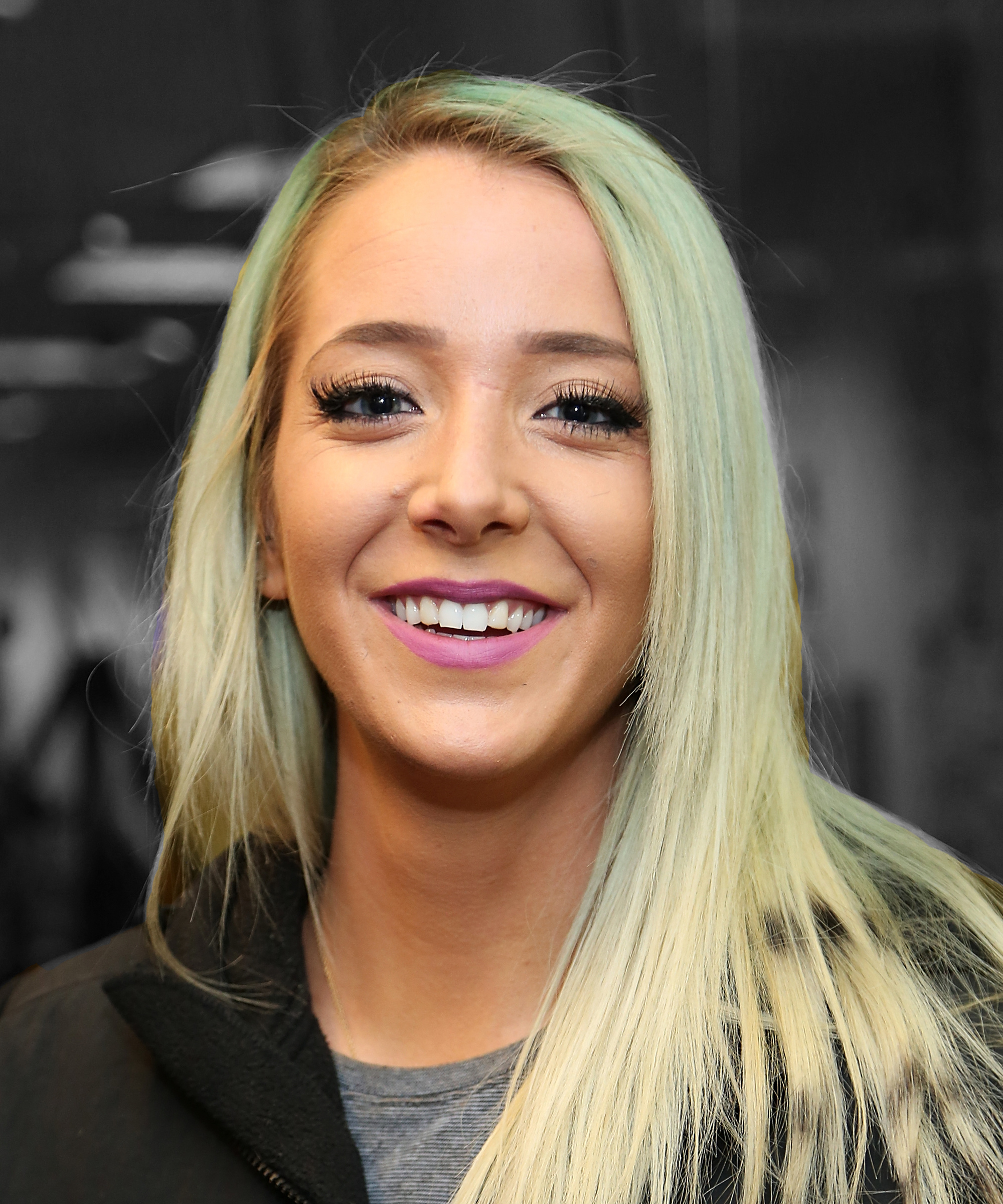 Jenna Marbles, Unforgettable personality, Internet culture, Viral moments, 2000x2400 HD Handy