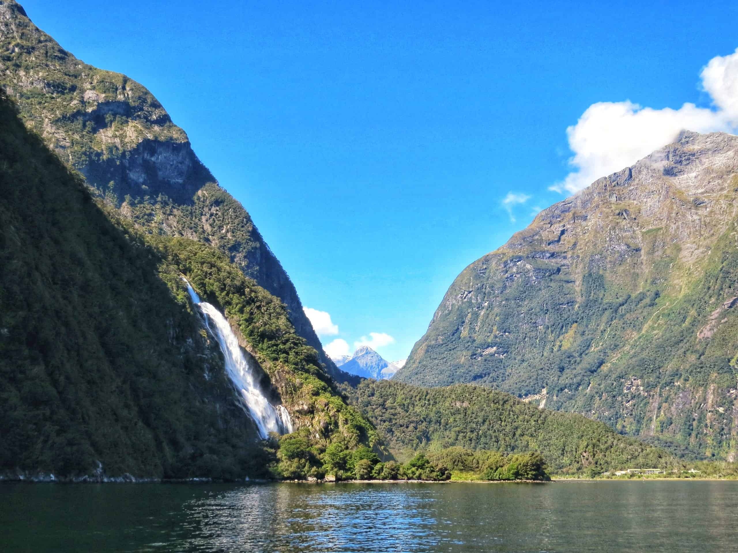 Fiordland National Park, Travels, Travel guide, Zest for travel, 2560x1920 HD Desktop