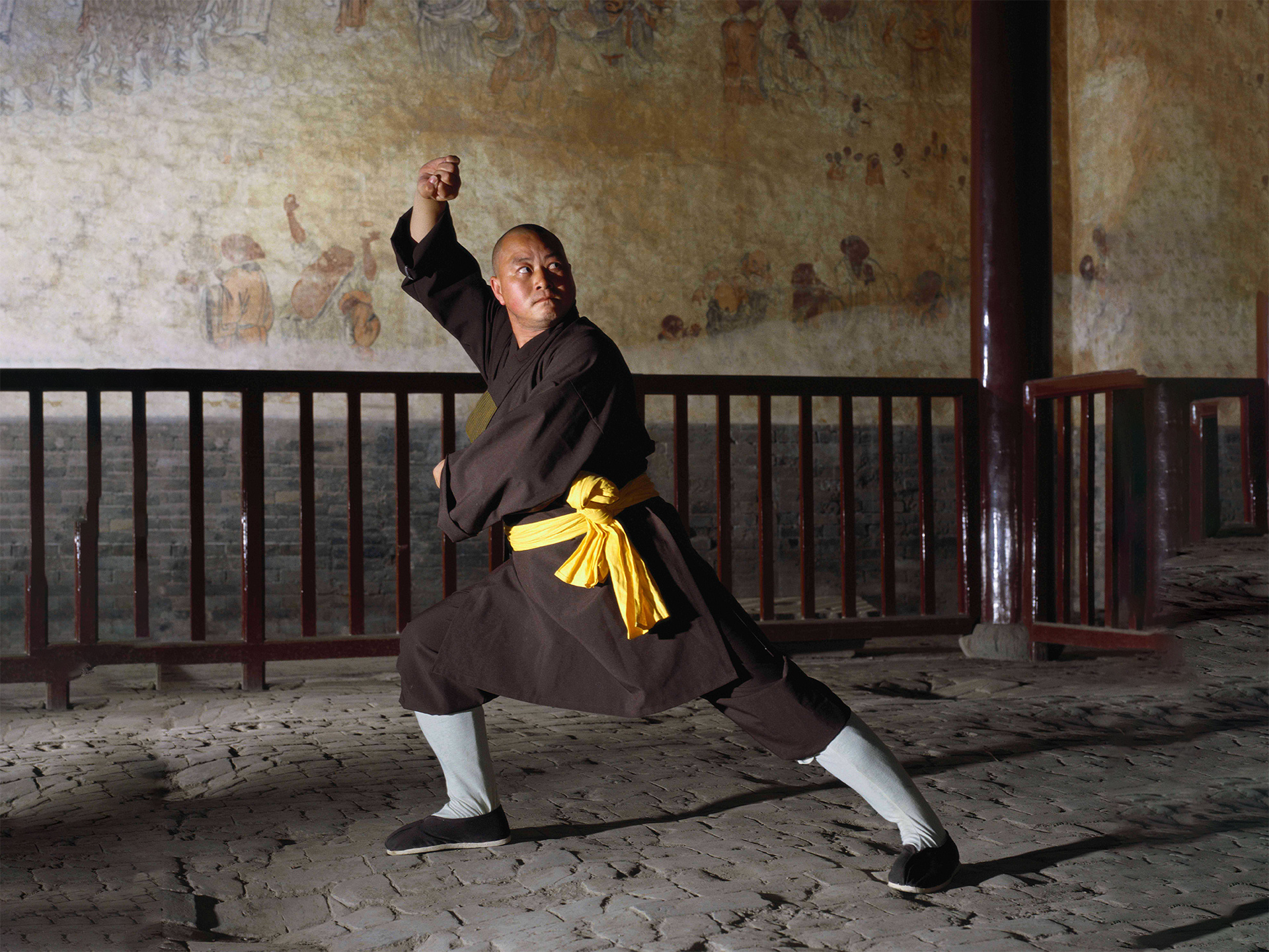 Shaolin Kung Fu: Shaolin Warrior Monk Master Shi Yan Chen, Traditional Chinese martial arts. 1920x1440 HD Wallpaper.