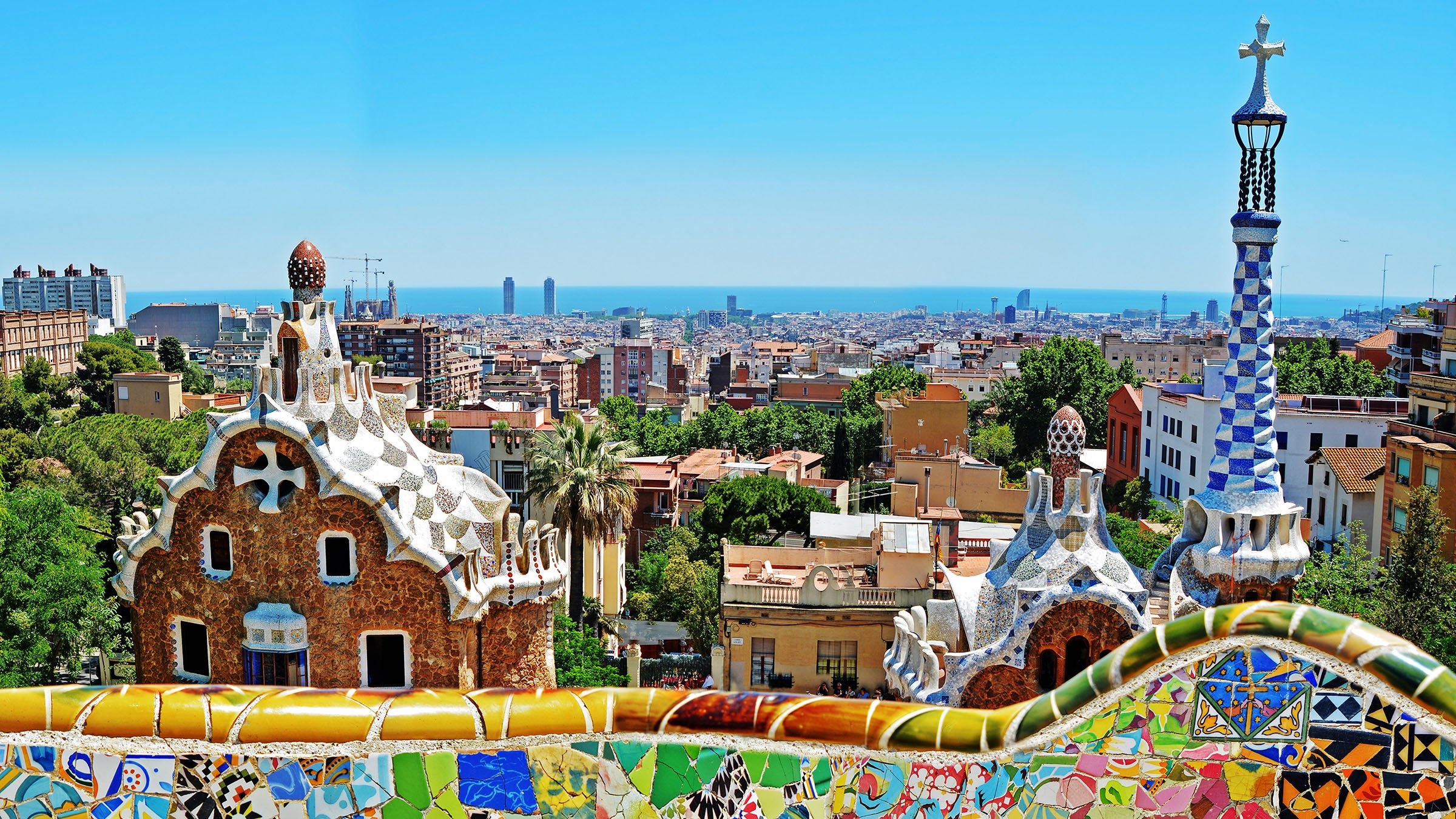 Parc Guell, Colorful Barcelona, 2400x1350 HD Desktop