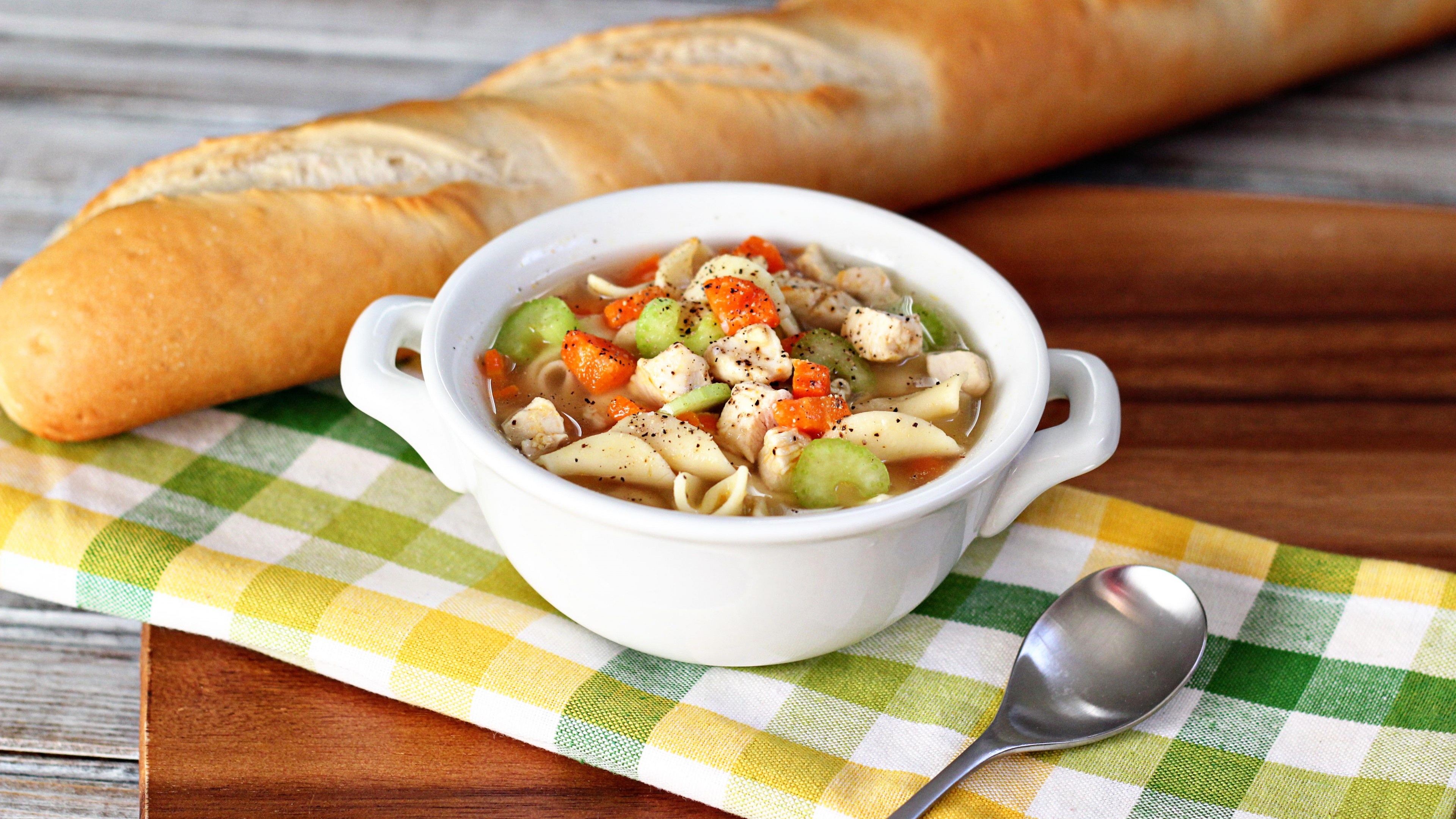 Baguette: Soup, Chicken, Noodles, Carrots, Peppers, Onion, A long, narrow French loaf. 3840x2160 4K Wallpaper.