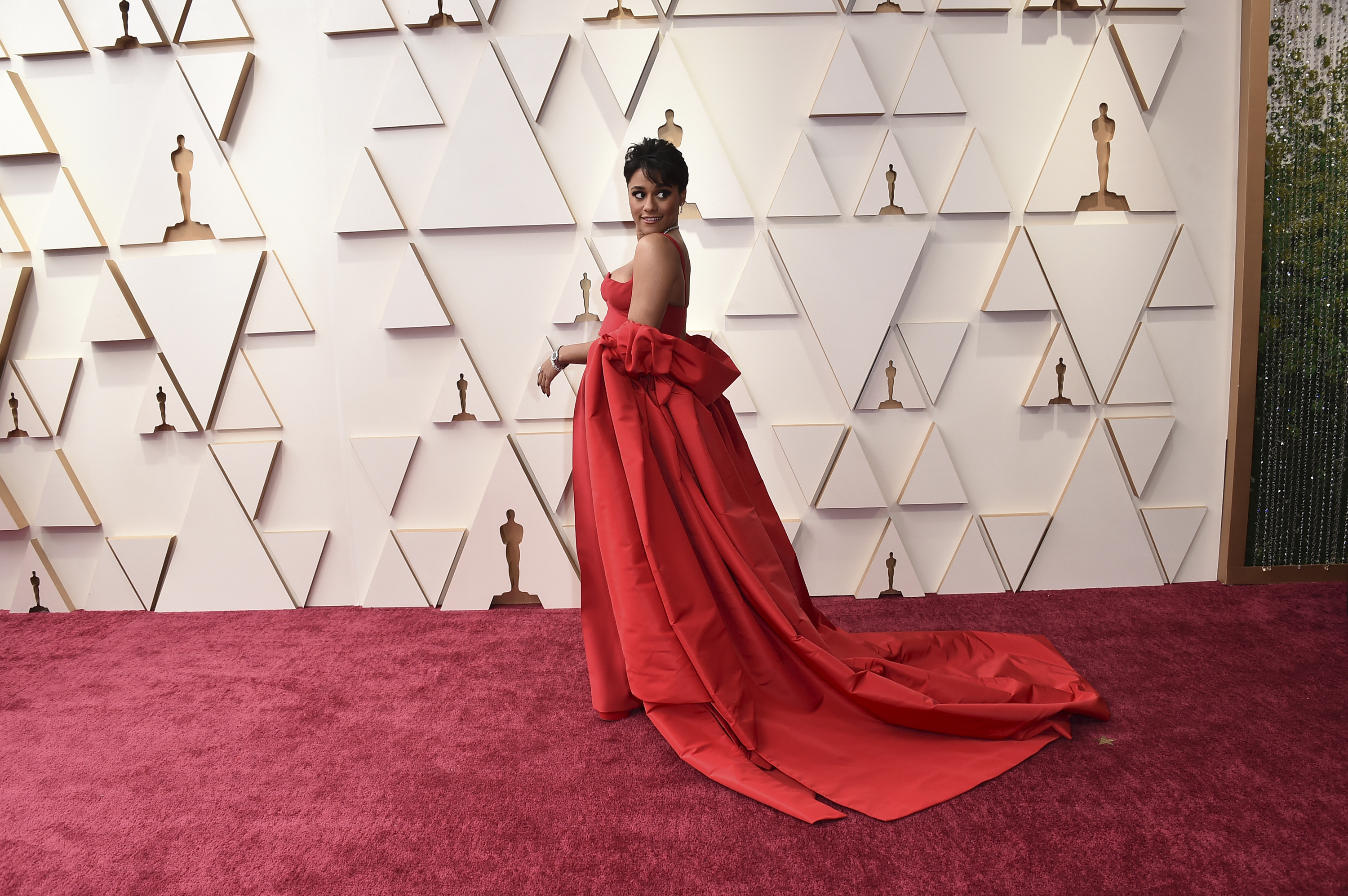 Stars on the red carpet, Oscars 2022, Desktop and mobile wallpapers, Iconic photos, 3000x2000 HD Desktop