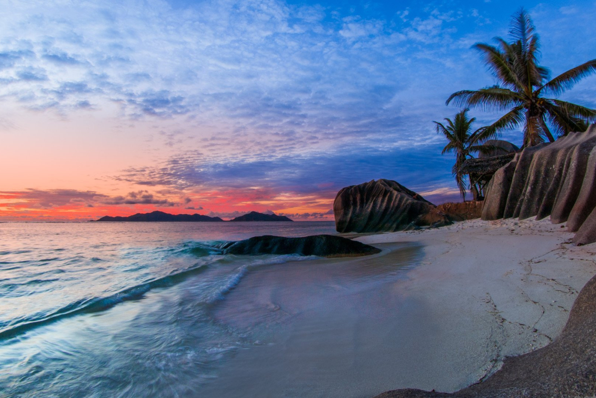 La Digue Island, Seychelles Paradise, Indian Ocean, Shootplanet, 2000x1340 HD Desktop