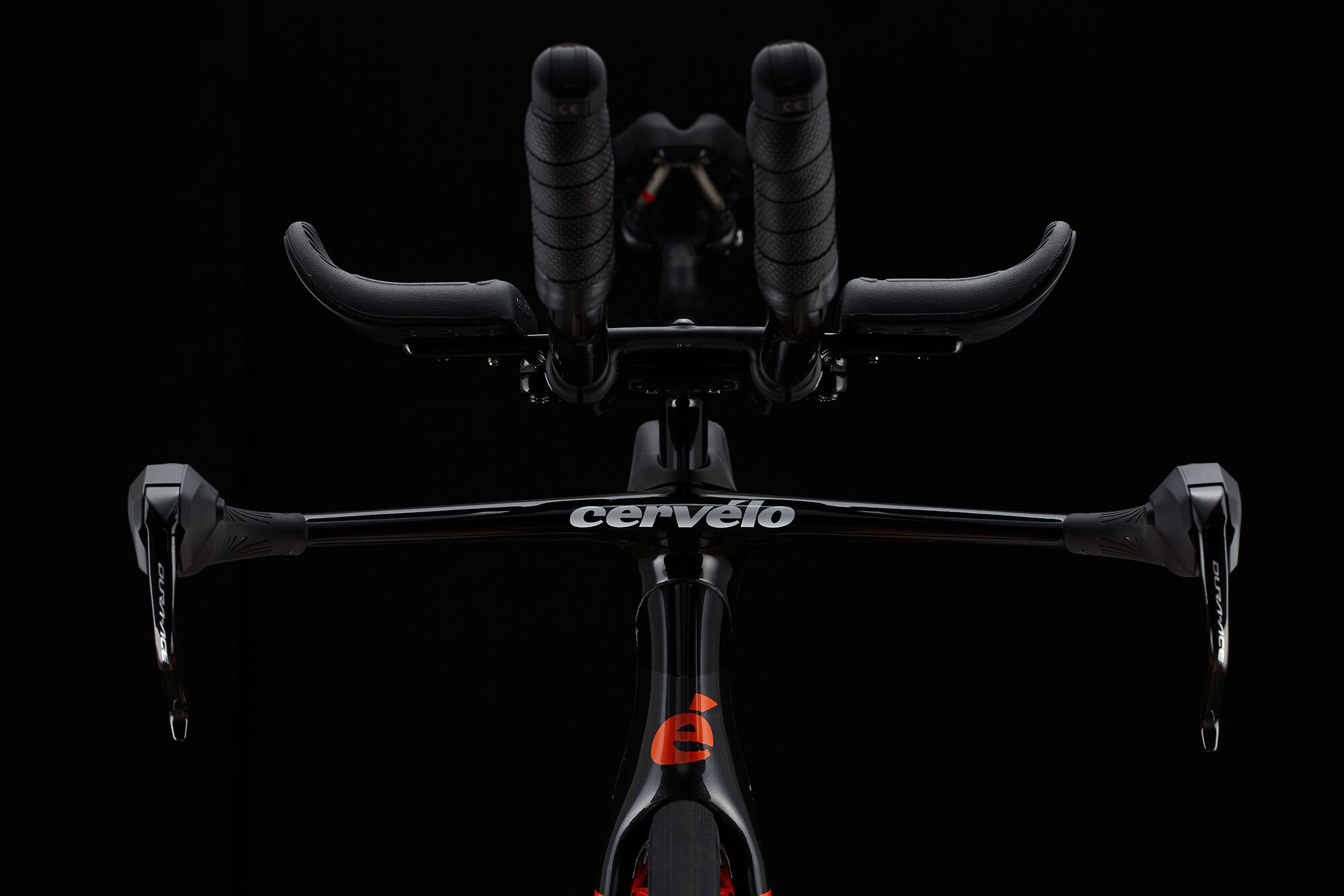 Cervelo P5 triathlon bike, 2000x1340 HD Desktop