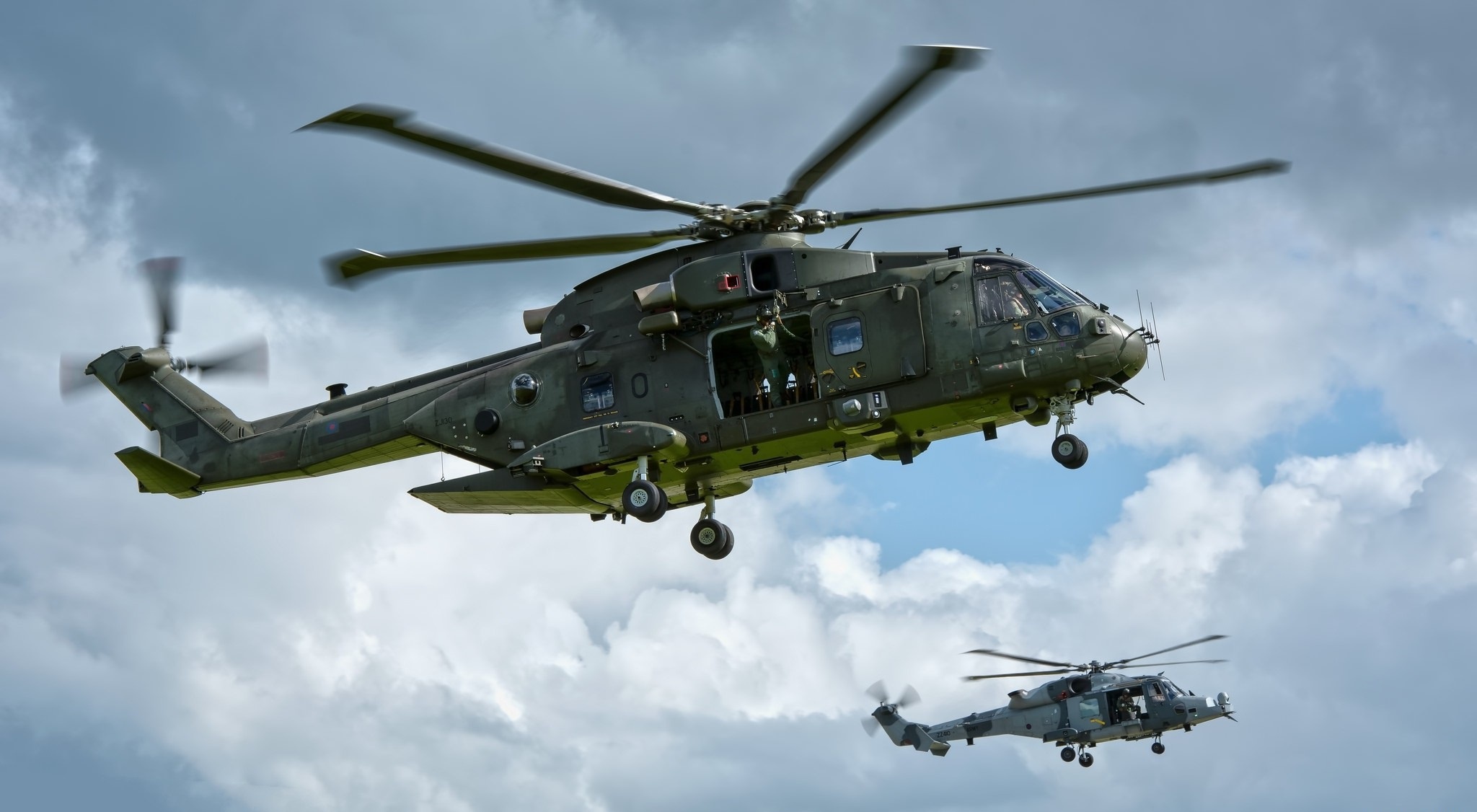 AgustaWestland AW101 HD Wallpapers and Backgrounds 2050x1130