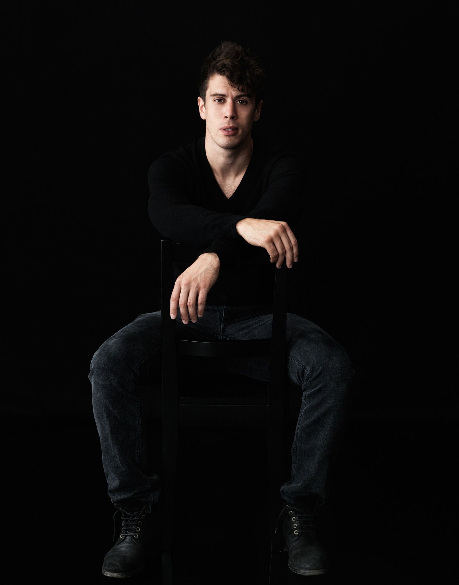 Toby Kebbell, Hot images, Latest photos collection, 1580x2000 HD Phone