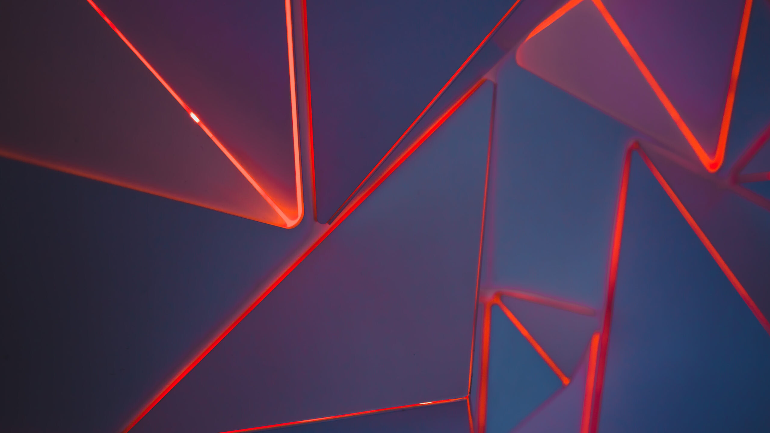 Geometry: Complementary angles, Red lines, Edges, Wedges. 2560x1440 HD Background.