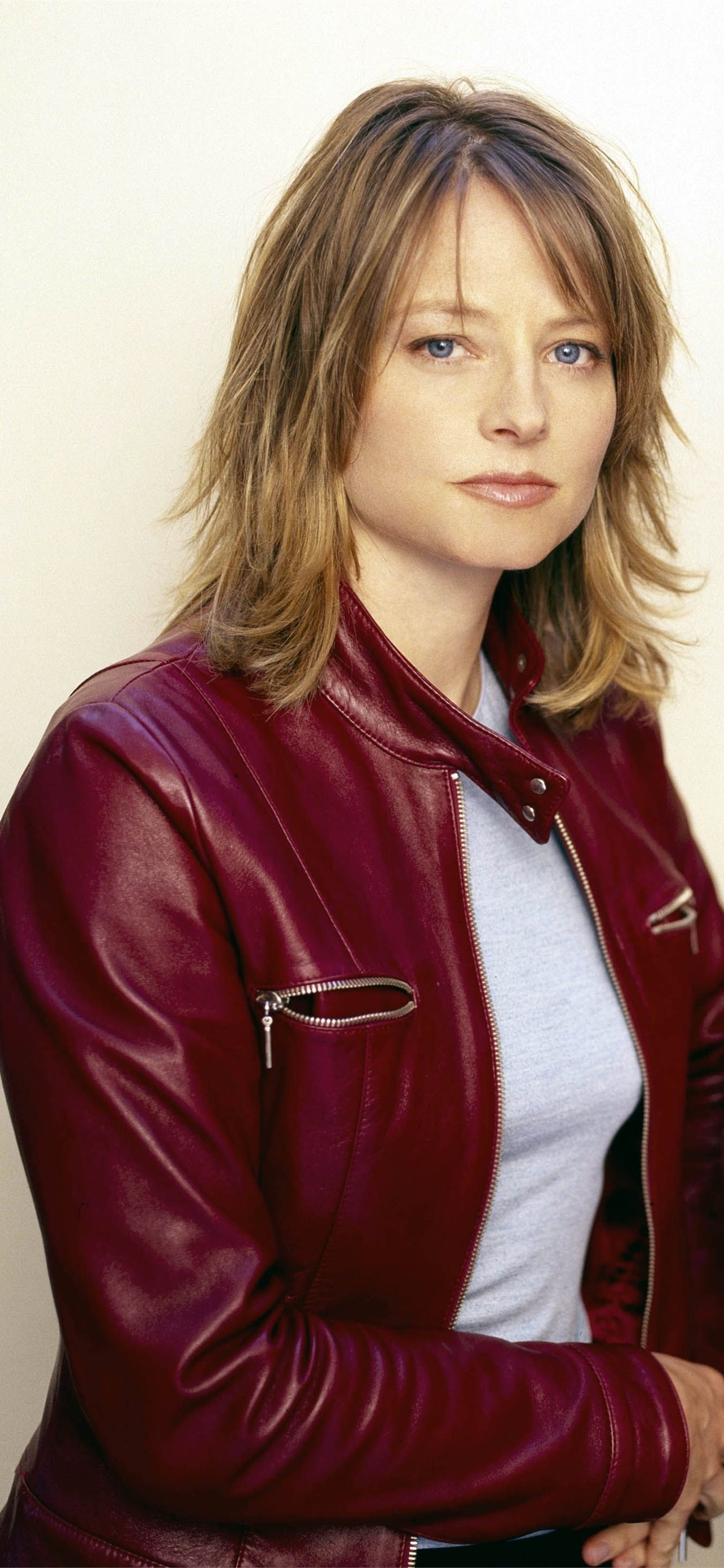 Best iPhone wallpapers, Jodie Foster, High-quality images, Stylish, 1290x2780 HD Phone