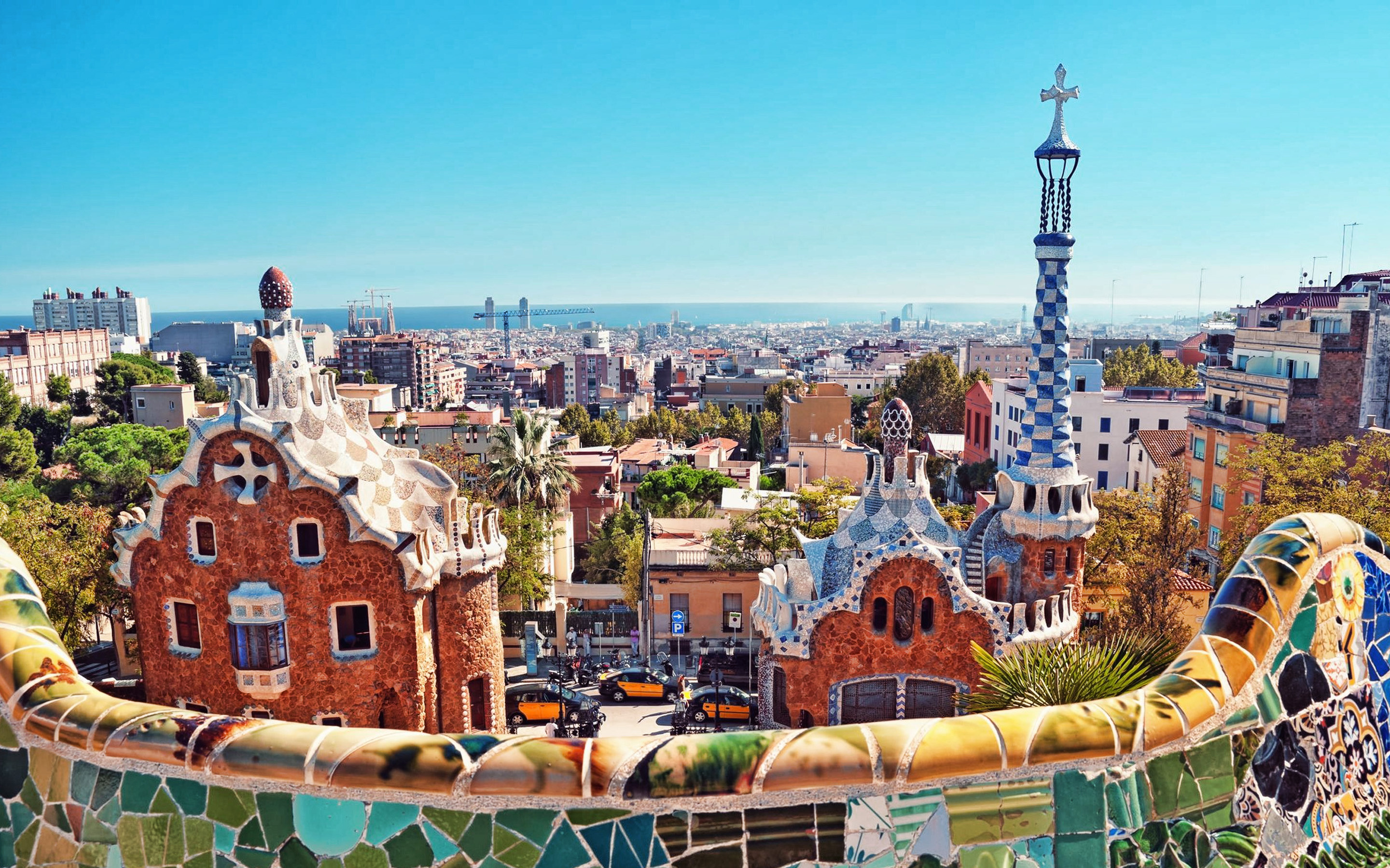 Barcelona Skyline, Park Guell, Antoni Gaudi, Cityscape view, 2880x1800 HD Desktop