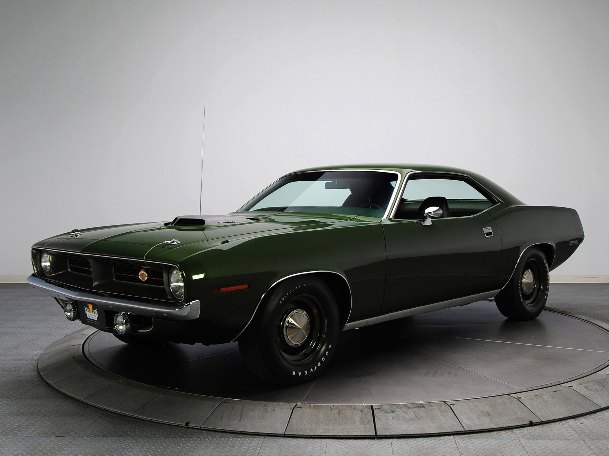 Hemi 'Cuda power, Plymouth muscle car, Classic automotive beauty, Speed and style, 2050x1540 HD Desktop