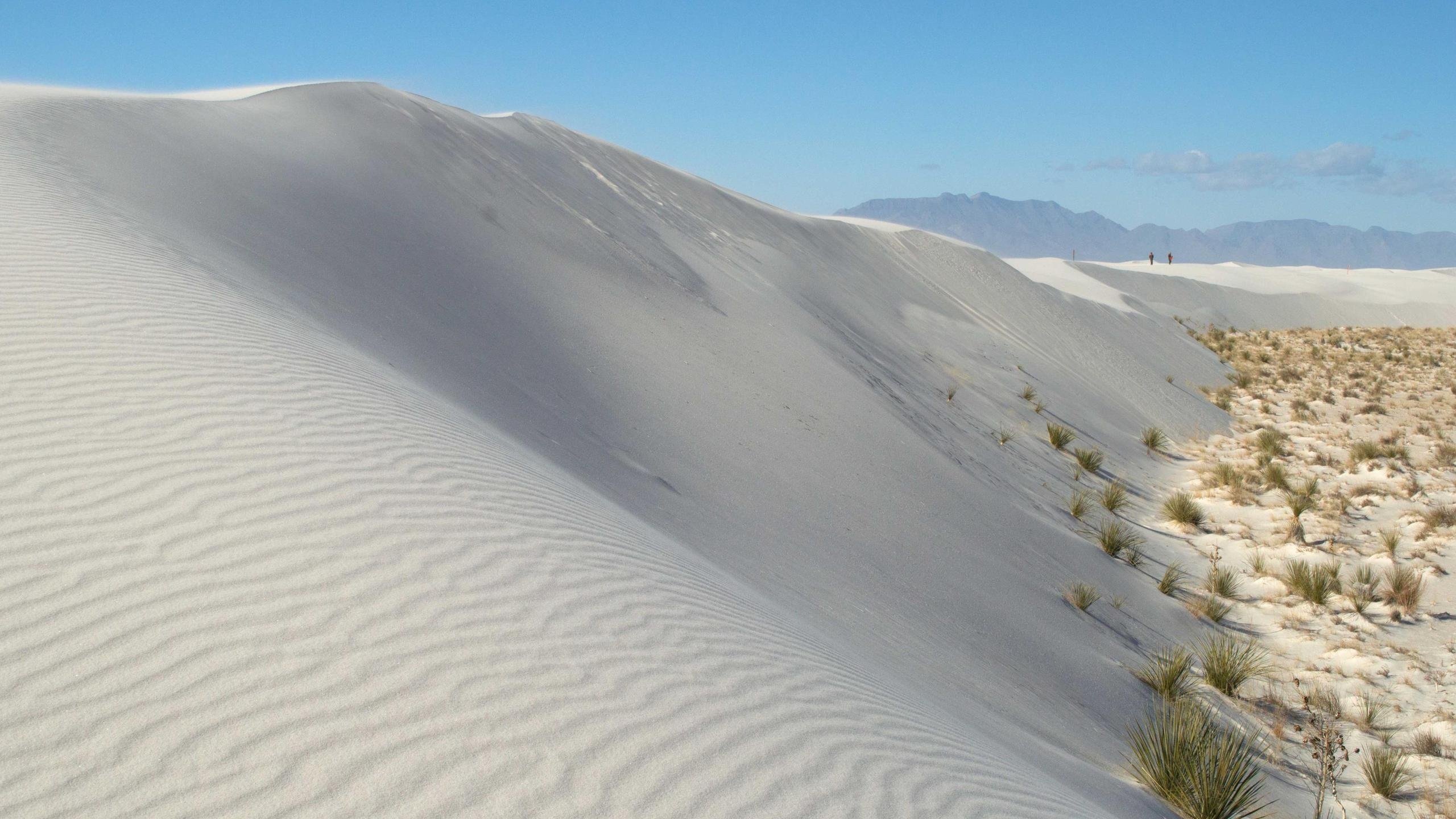 White Sands National Park, Mesmerizing sand wallpaper, John Tremblay's post, 2560x1440 HD Desktop
