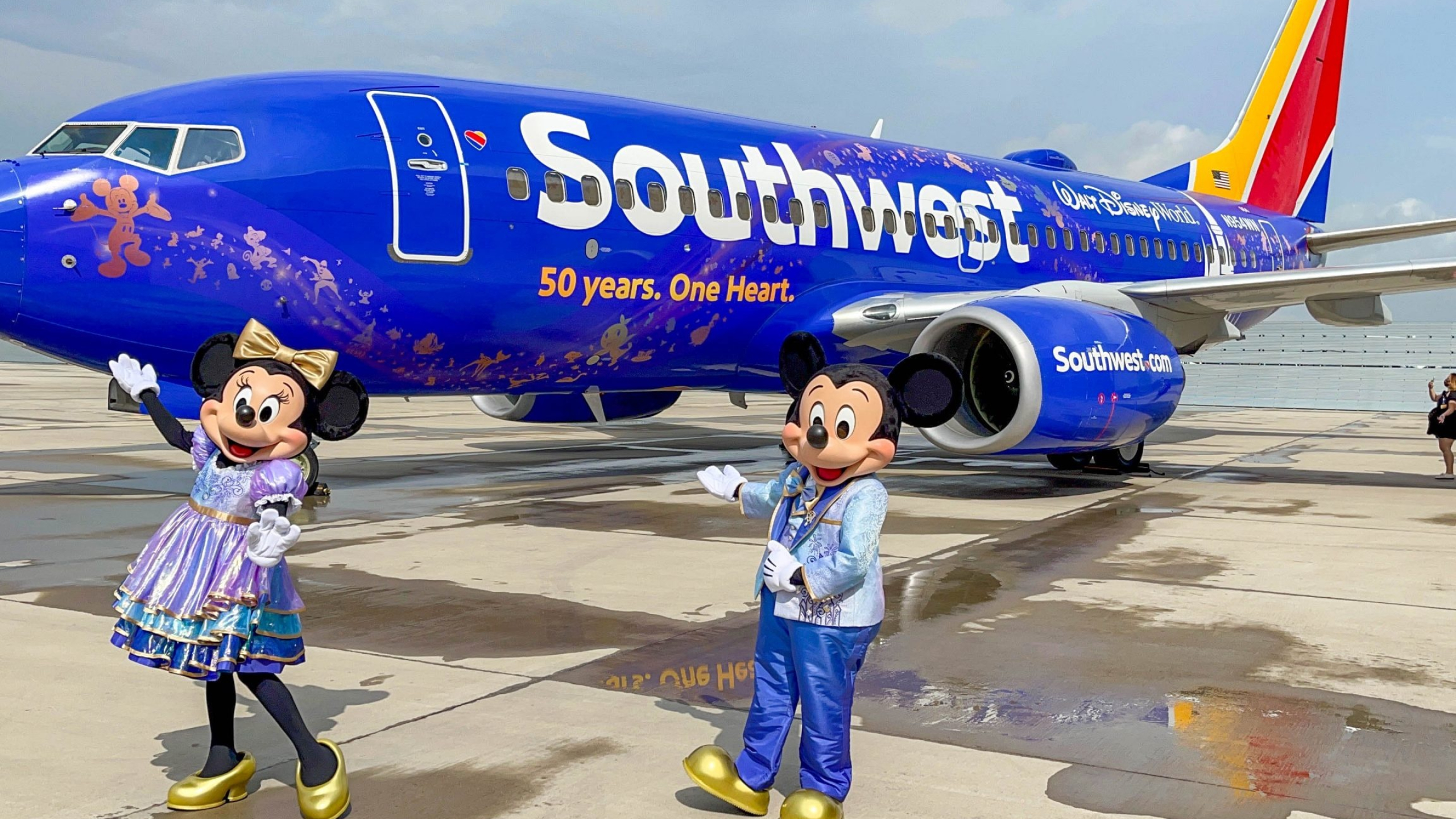 Southwest Airlines, check southwest flight, Disney food blog, 2560x1440 HD Desktop