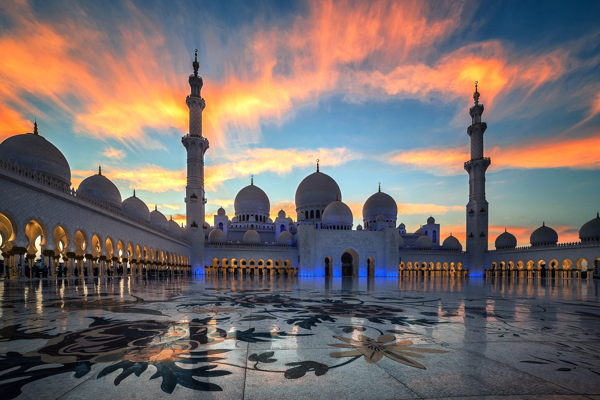 Abu Dhabi, Sheikh Zayed Grand Mosque, Impressive architecture, 2050x1370 HD Desktop