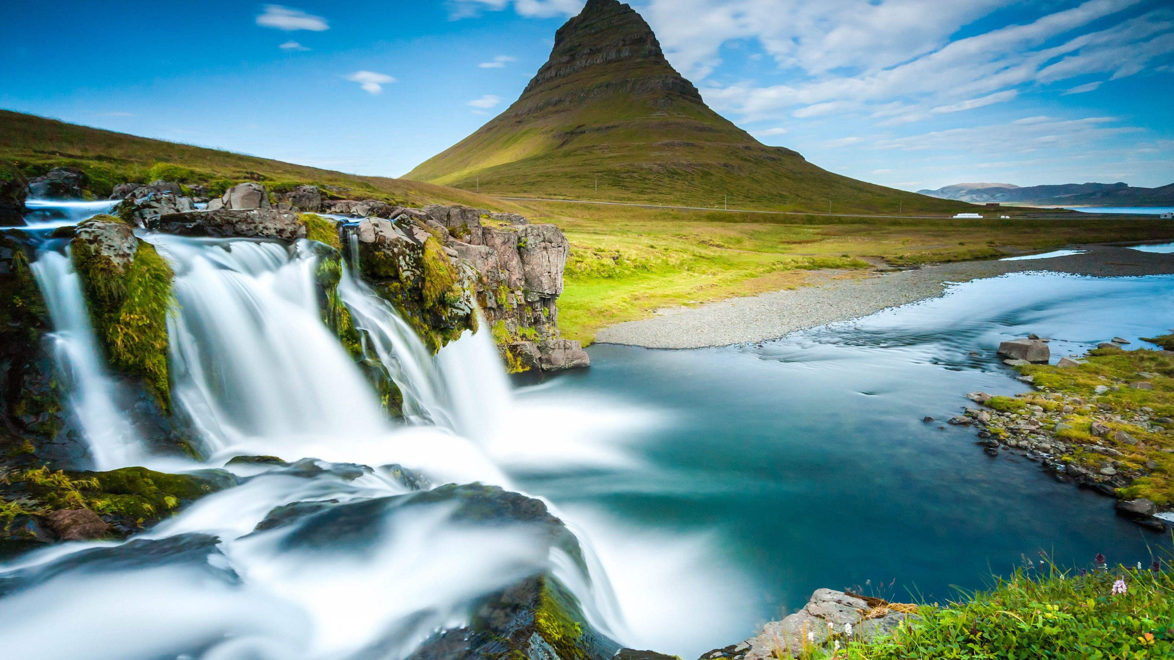 Kirkjufell, Iceland mountain, Majestic landscape, Picturesque scenery, 3840x2160 4K Desktop