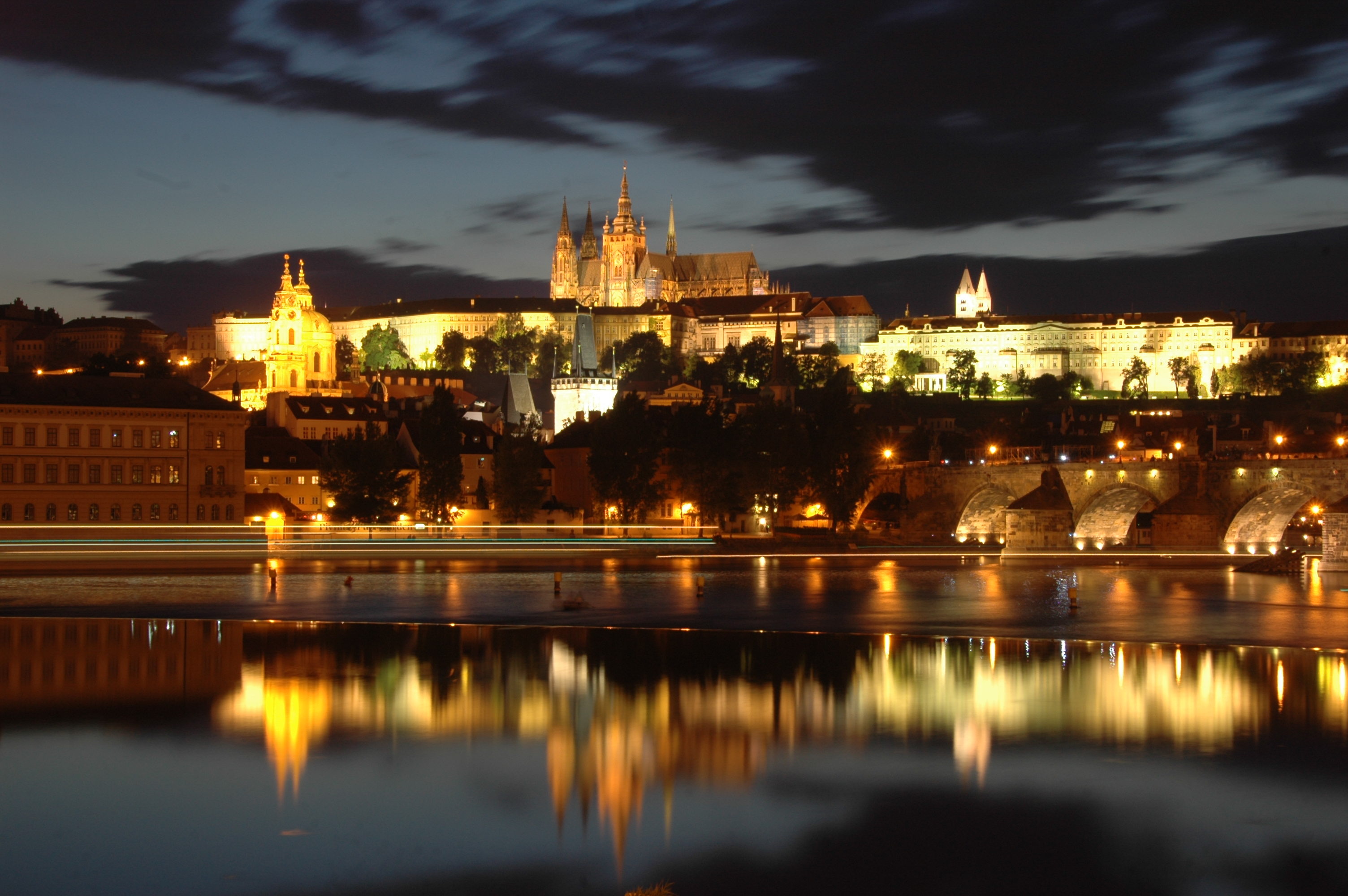 Prague Castle, Iconic castle, Marvelous architecture, Thousand wonders, 3010x2000 HD Desktop