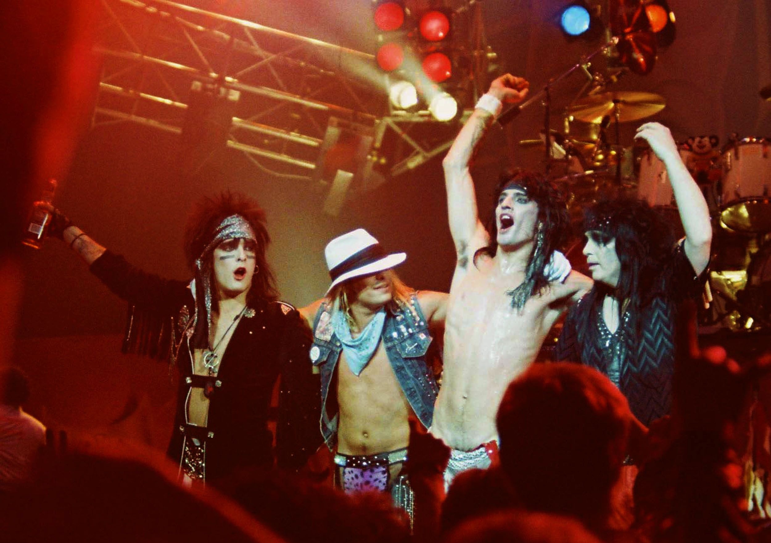 Motley Crue Photos - Pictures of Motley Crue Partying and Playing Music in the 1980s 2500x1770