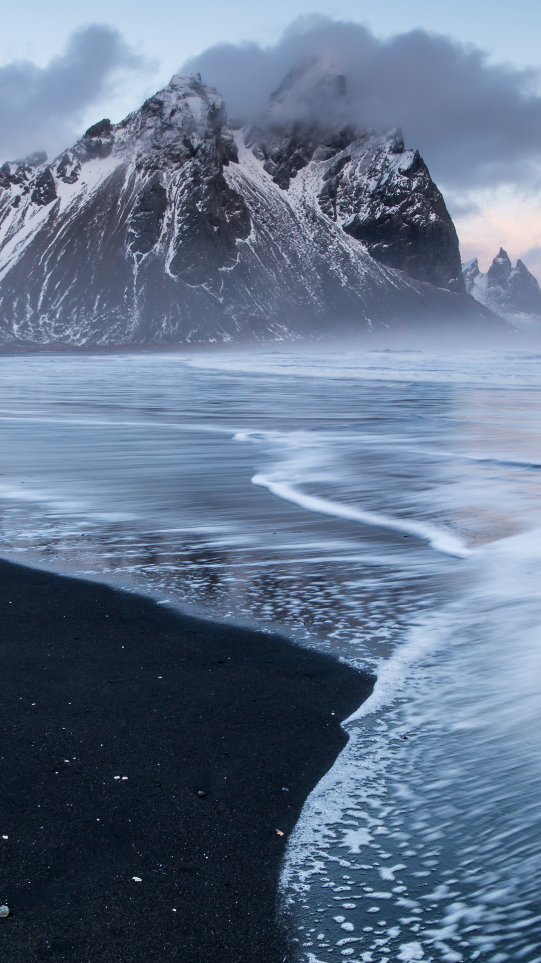 Black sand beach, Vestrahorn mountain range, Iceland spotlight images, 1080x1920 Full HD Handy