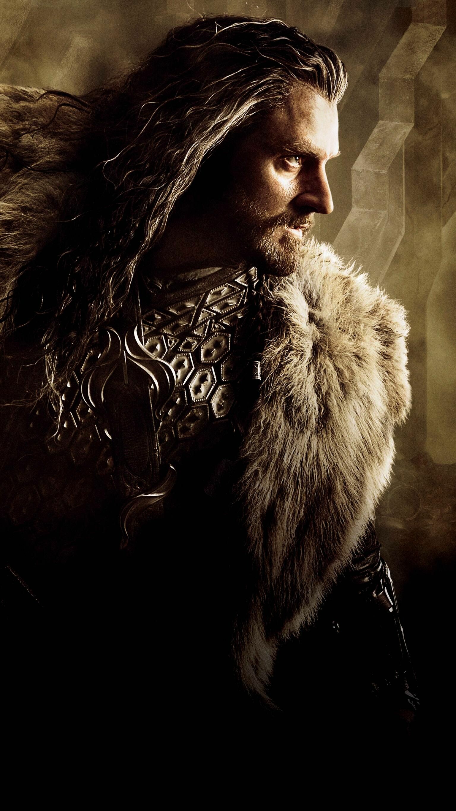 The Hobbit: The Desolation of Smaug, Thorin Oakenshield, The leader of the Company of Dwarves. 1540x2740 HD Wallpaper.