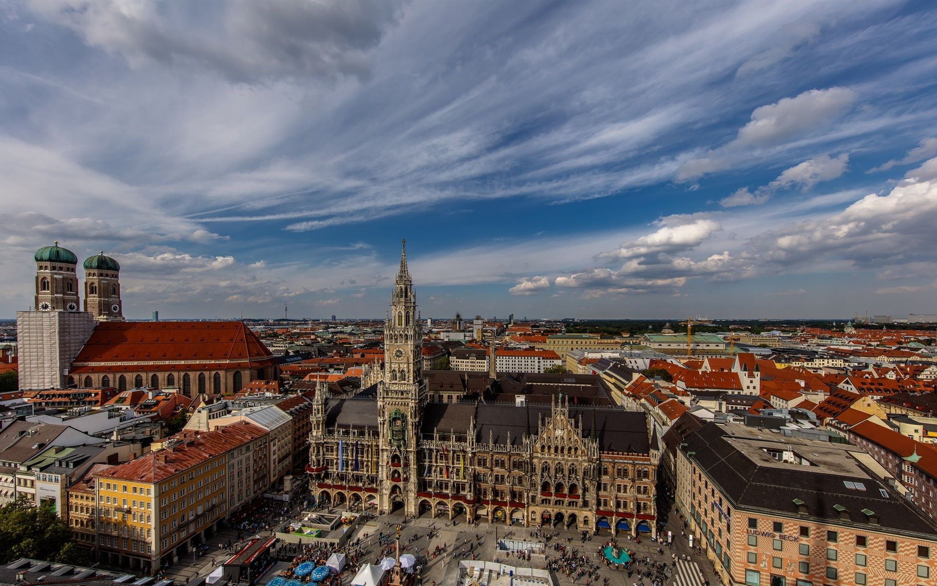 Munich: The city hosts annual Oktoberfest, the world's largest Volksfest. 1920x1200 HD Background.