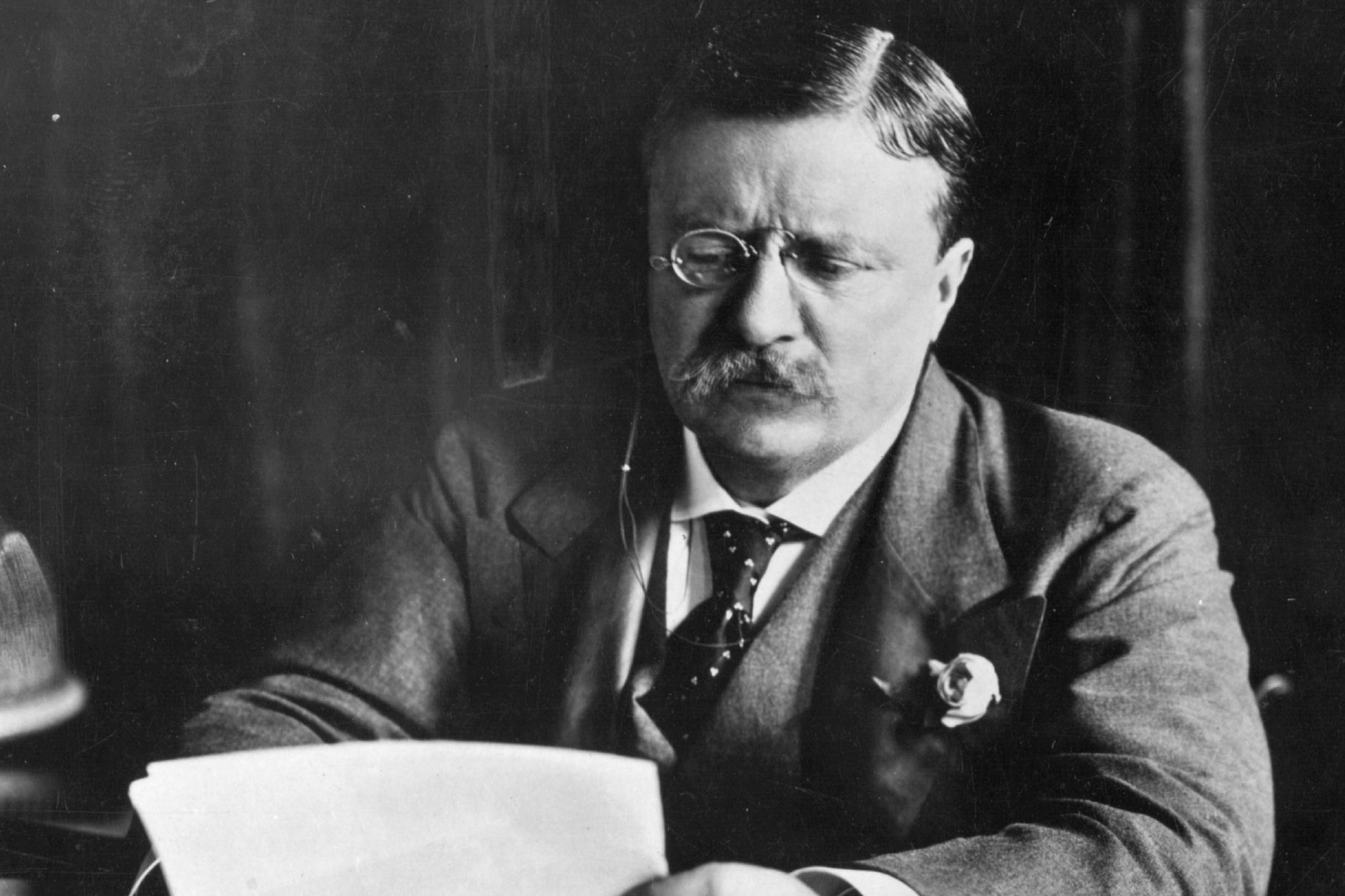 Theodore Roosevelt, Importance of critics, Opinions matter, Thought-provoking statement, 2000x1340 HD Desktop