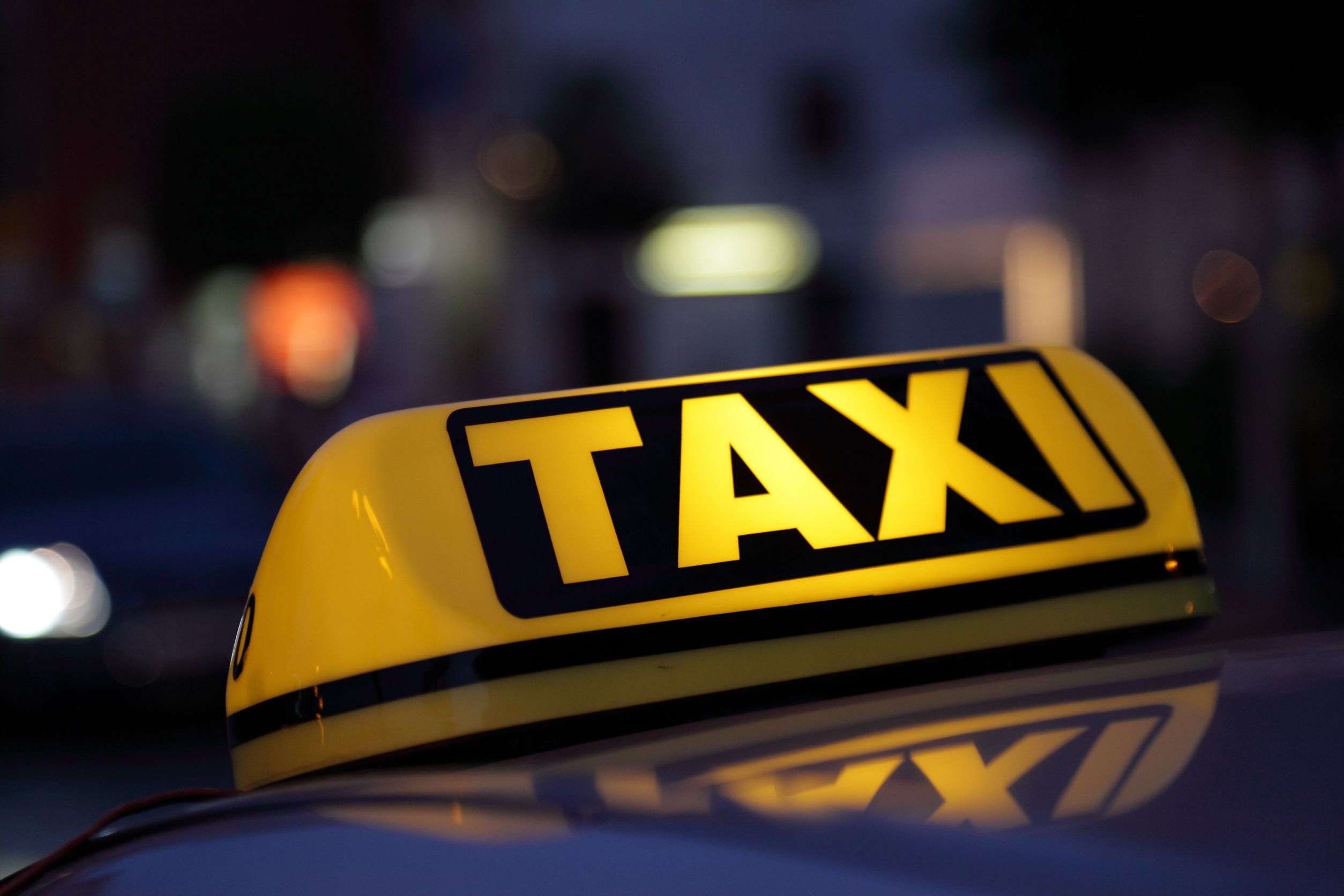 Taxi: Taxicab services, An individual, mostly door-to-door service. 2510x1680 HD Wallpaper.