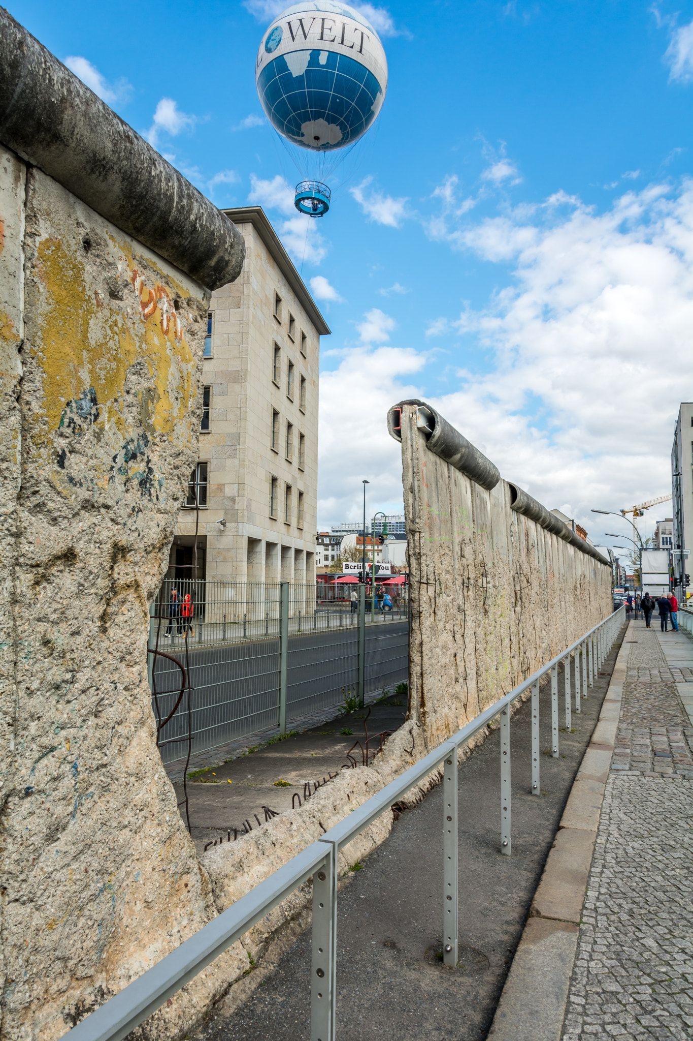 Berlin Wall, Travels, Berlin photos, West Berlin, 1370x2050 HD Handy