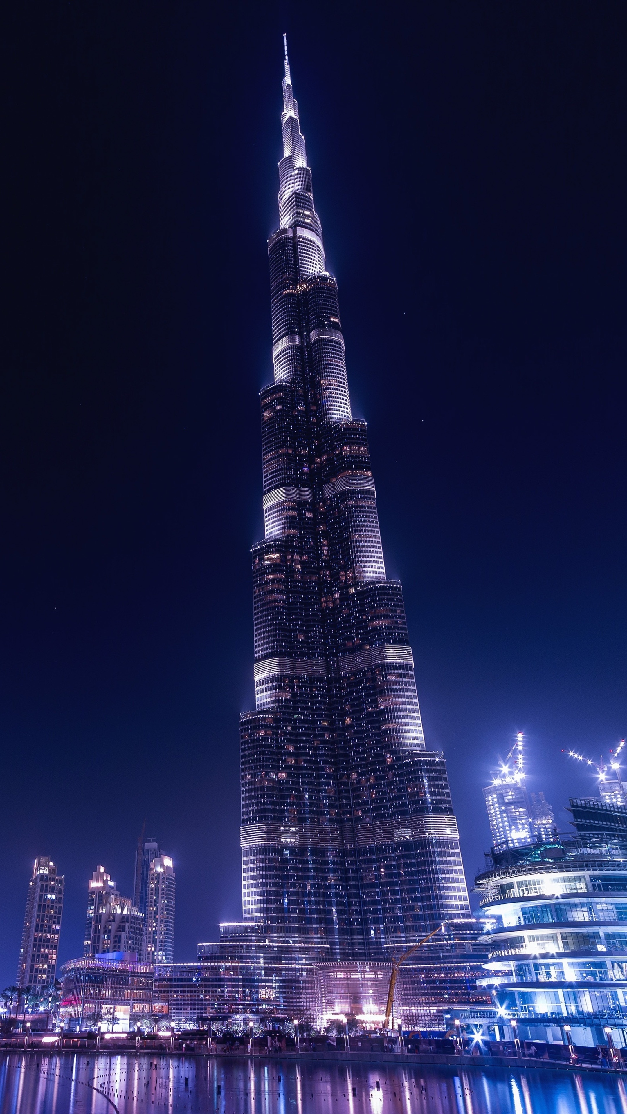 Dubai: Burj Khalifa, the world's tallest building. 2160x3840 4K Wallpaper.