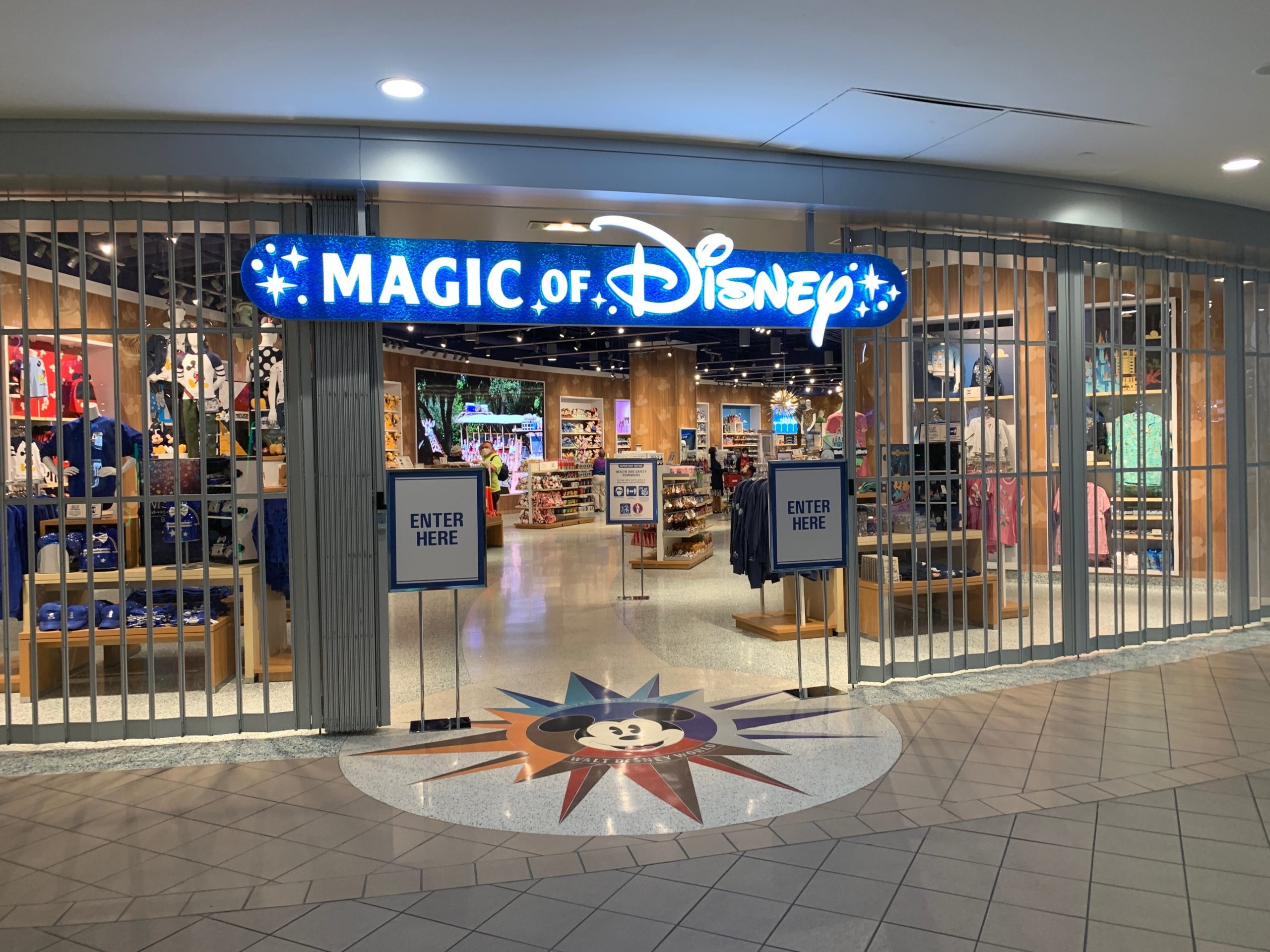 Orlando International Airport, Magic of Disney Store, MCO, WDW News Today, 2560x1920 HD Desktop