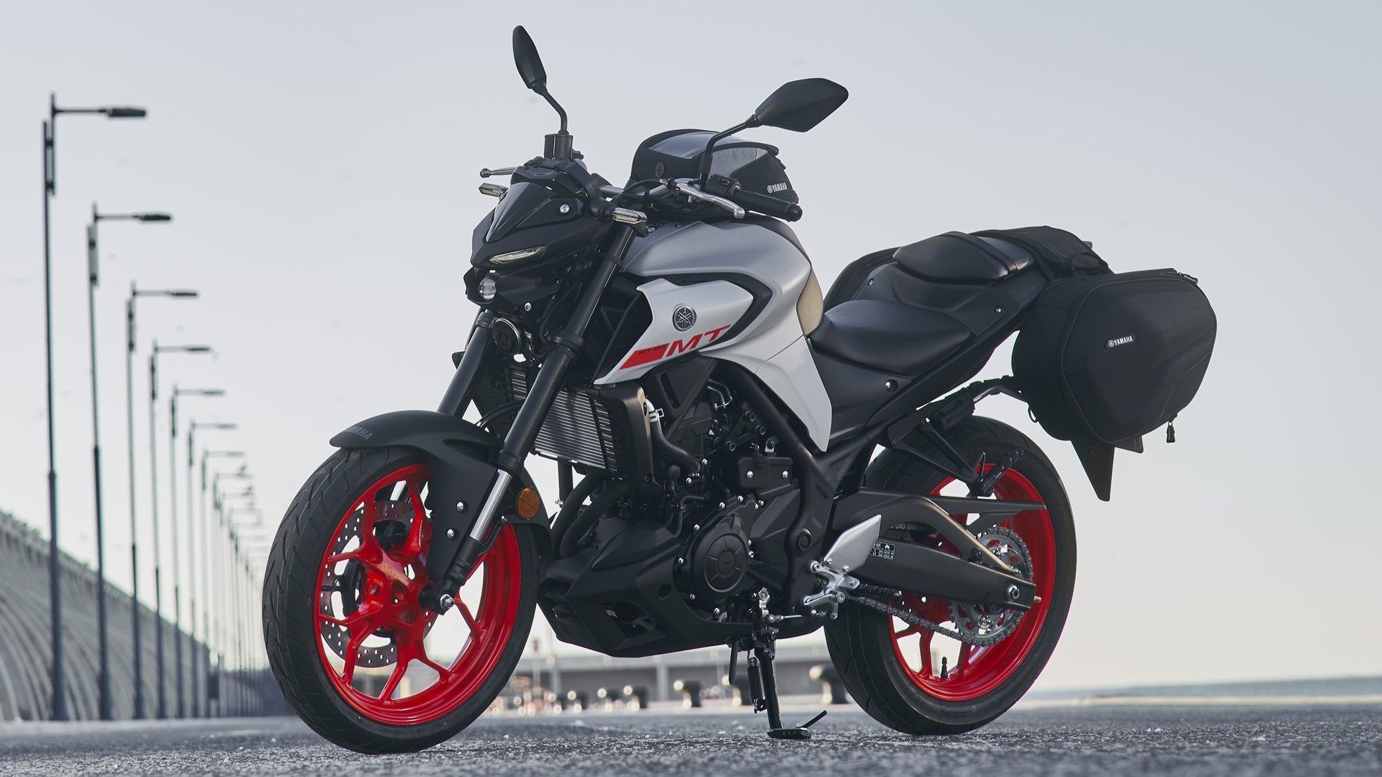 Yamaha MT-03, All-accessories included, Customizable options, Personalized ride, 2000x1130 HD Desktop