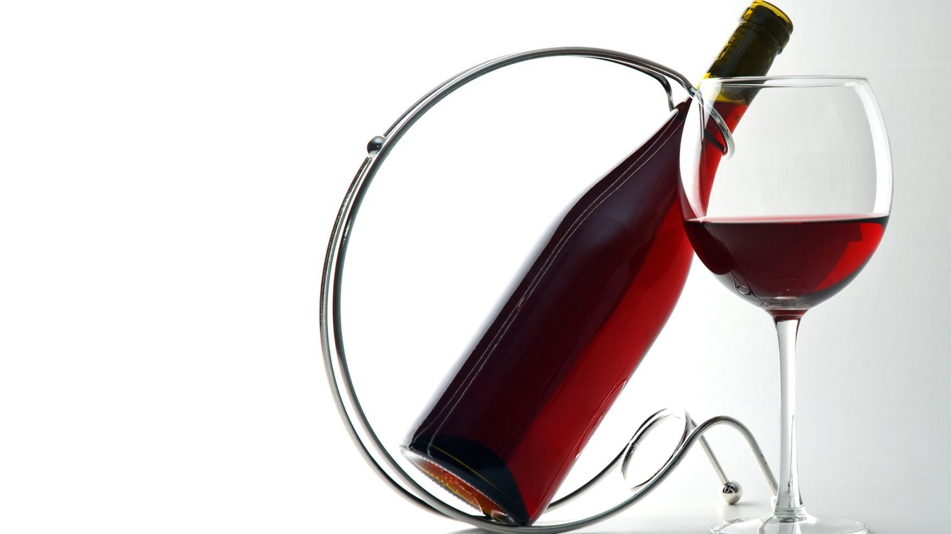 Red wine wallpaper, Striking colors, Wineglass, 1920x1080 Full HD Desktop