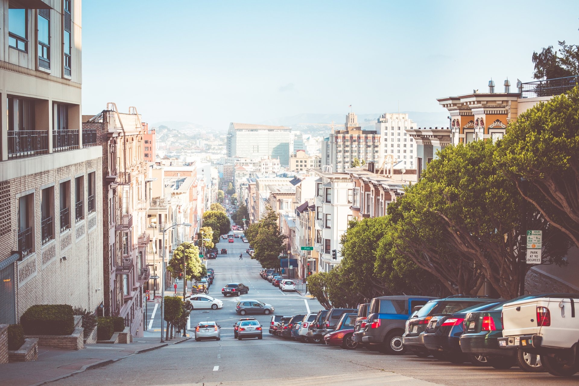 San Francisco: The most progressive major city in the USA. 1920x1280 HD Background.