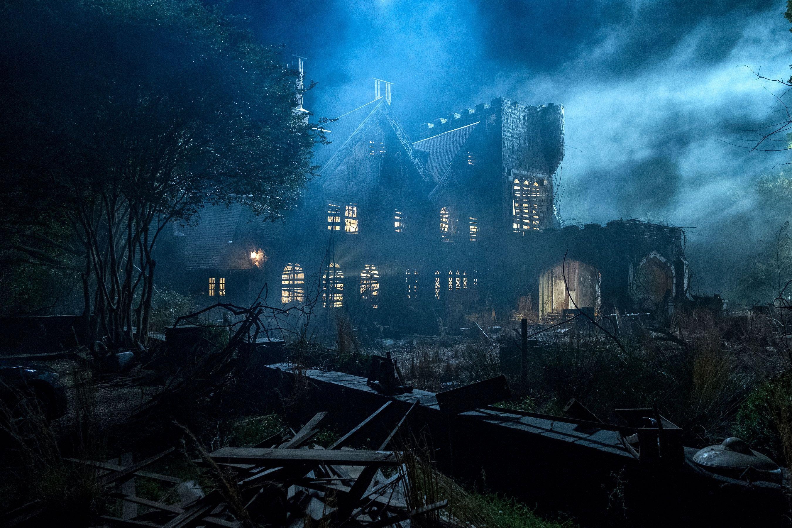 The Haunting of Hill House, Chilling series, Haunted mansion, Mysterious background, 2700x1800 HD Desktop
