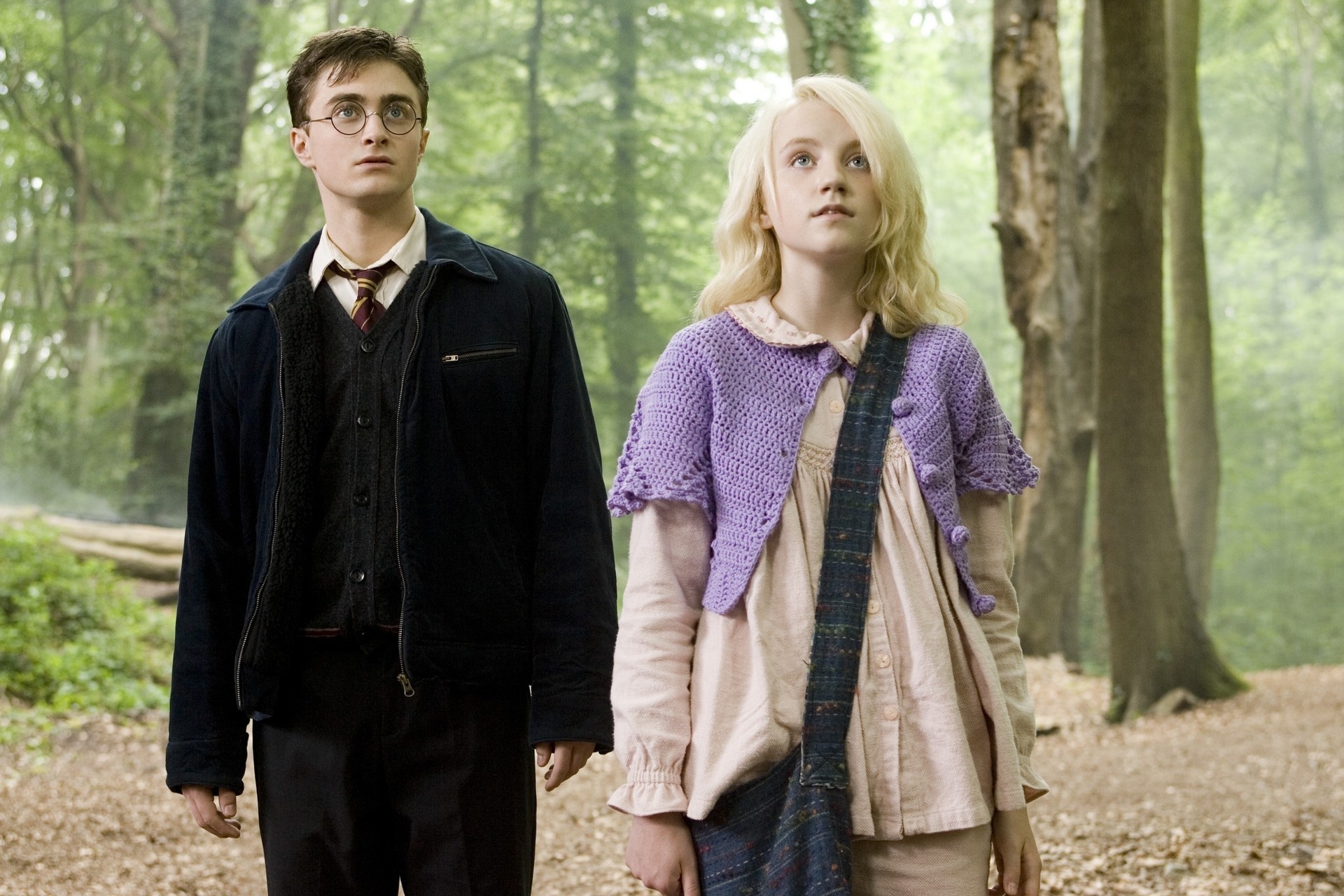 Luna Lovegood: Was abducted by Death Eaters to be held for ransom, Harry Potter. 1920x1280 HD Background.