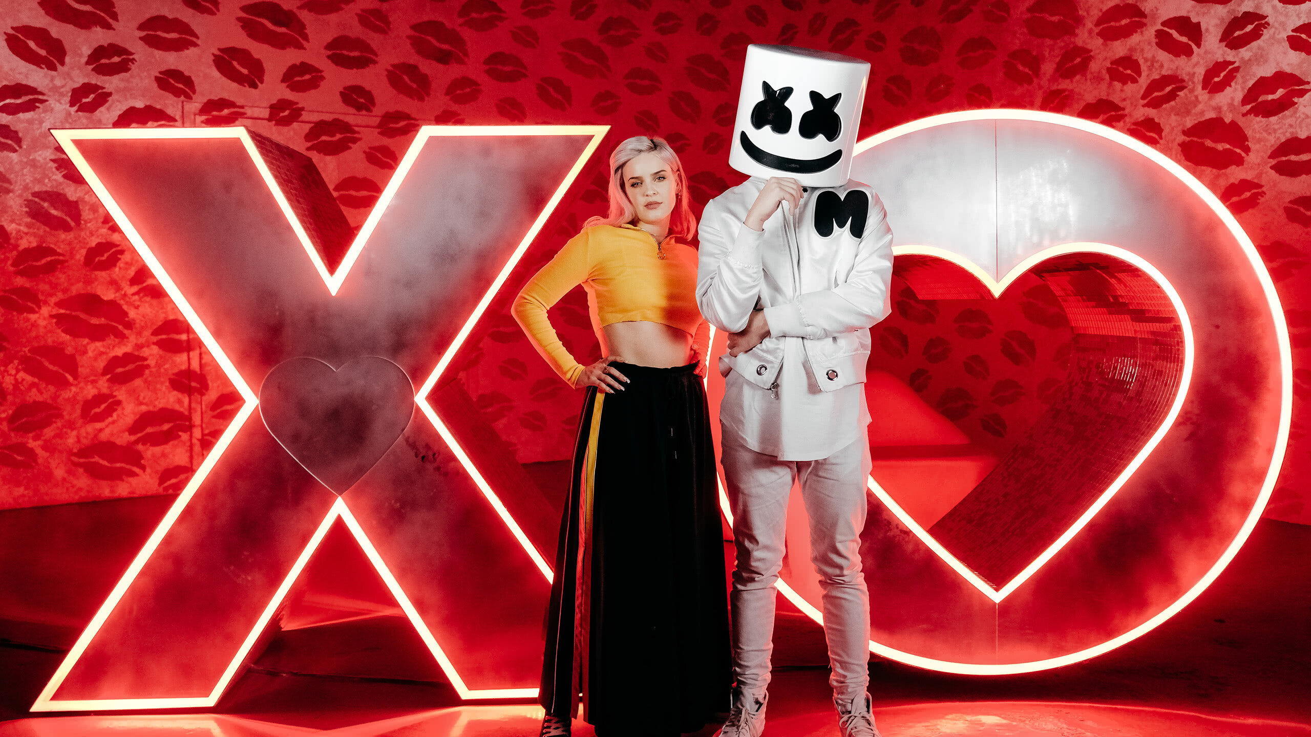 Anne-Marie: "Friends" featuring Marshmello was released on February 9, 2018. 2560x1440 HD Wallpaper.