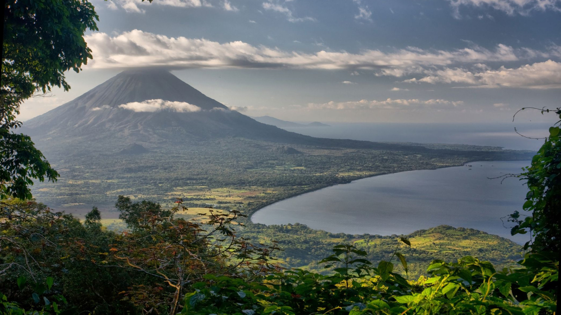 Nicaragua: Home to 7% of the world's biodiversity, Central America. 1920x1080 Full HD Wallpaper.