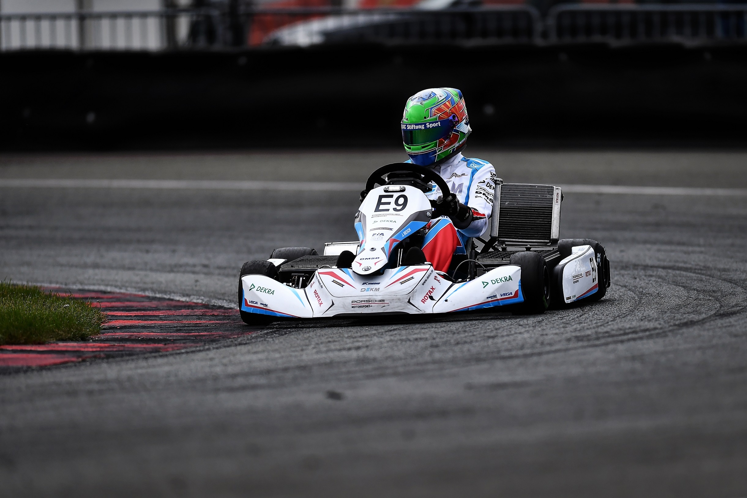 Karting: Beyers, Partnership, Electric kart racer Joel Mesch, Professional racing driver. 2450x1630 HD Background.