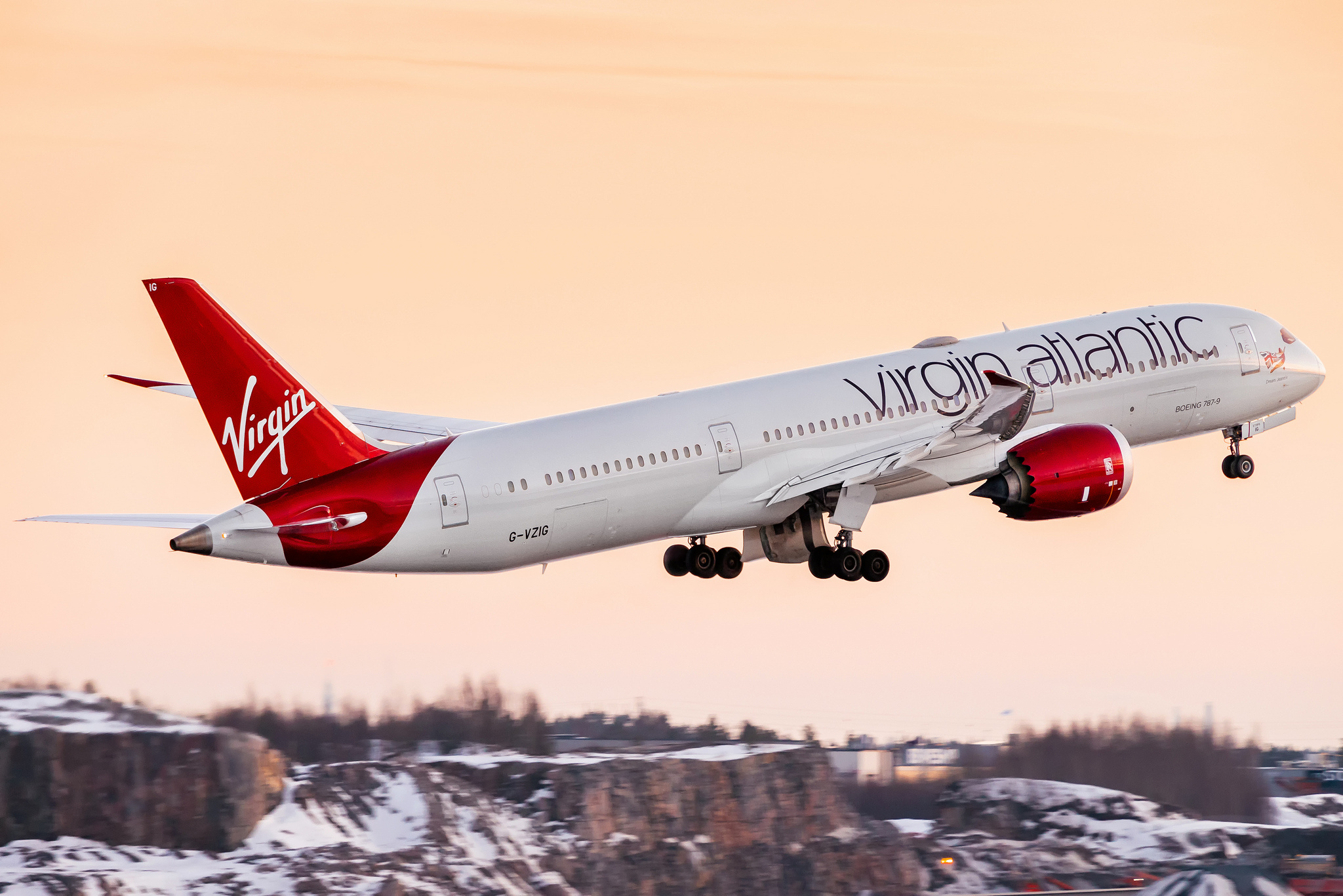 Virgin Atlantic, Travel adventure, Airline experience, Destination discovery, 2050x1370 HD Desktop