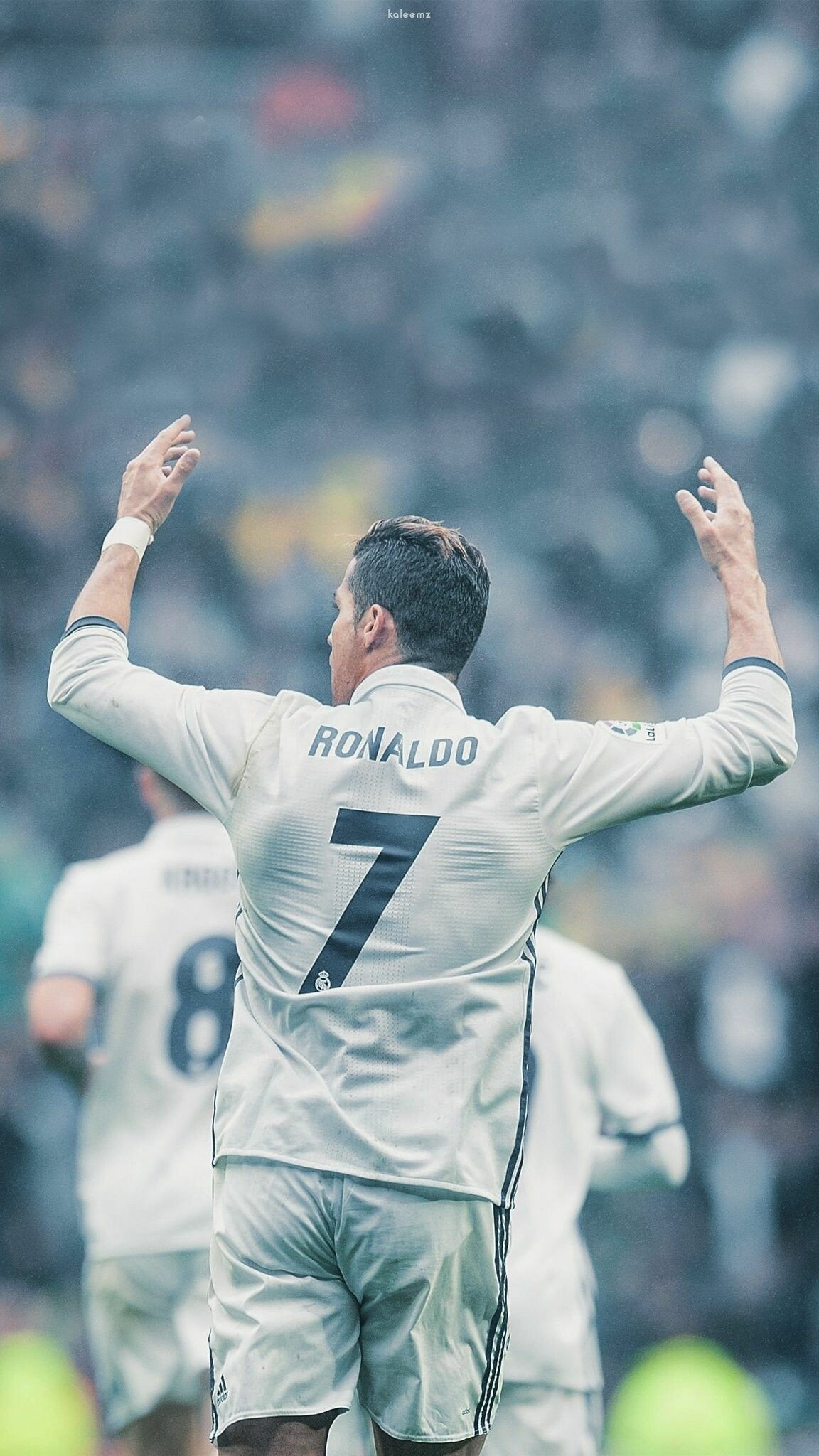 Cristiano Ronaldo, Captivating photography, Celebrity wallpaper, Football superstar, 1160x2050 HD Phone