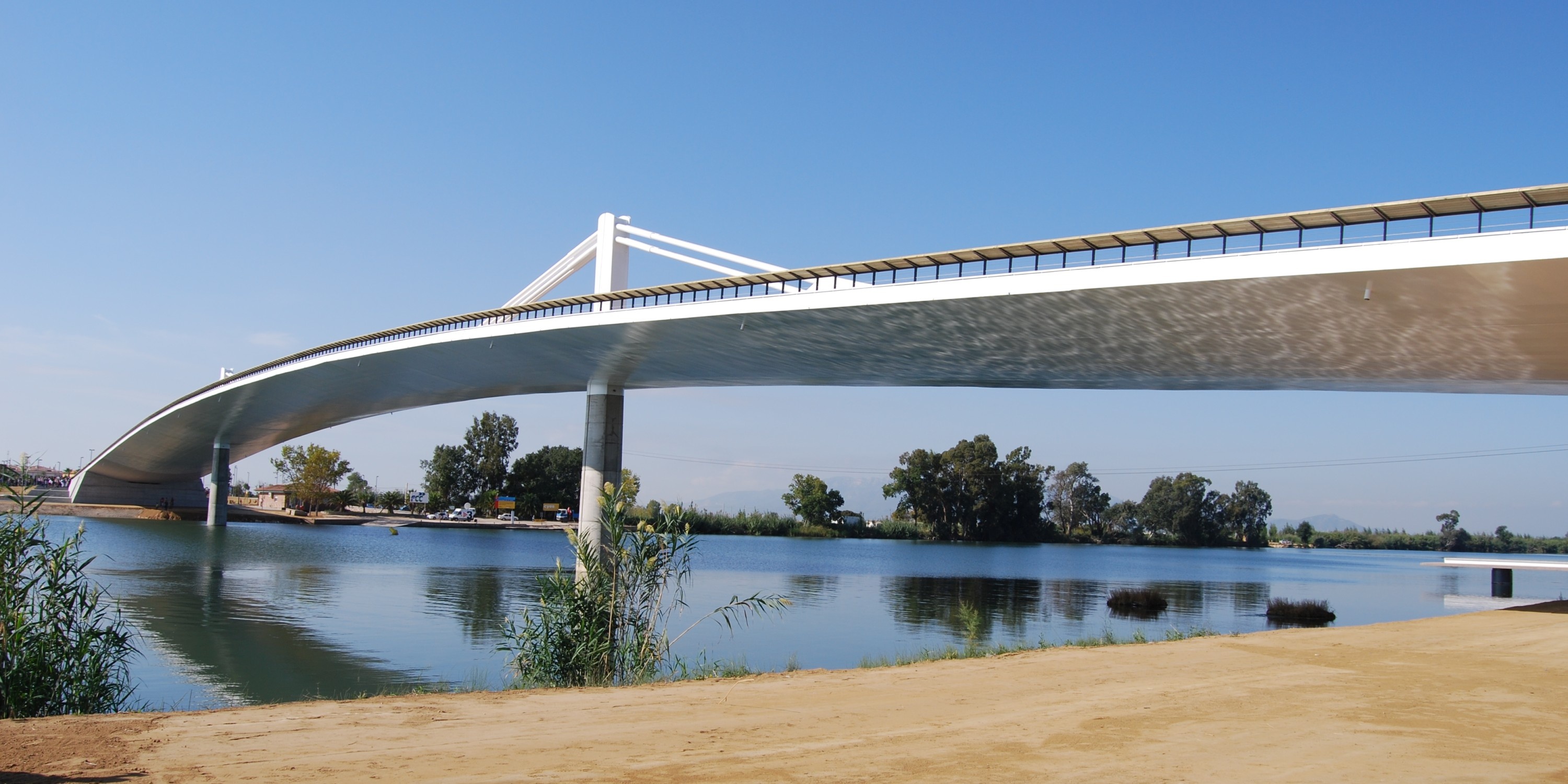 Ebro River, Bridge across the, 3000x1500 Dual Screen Desktop