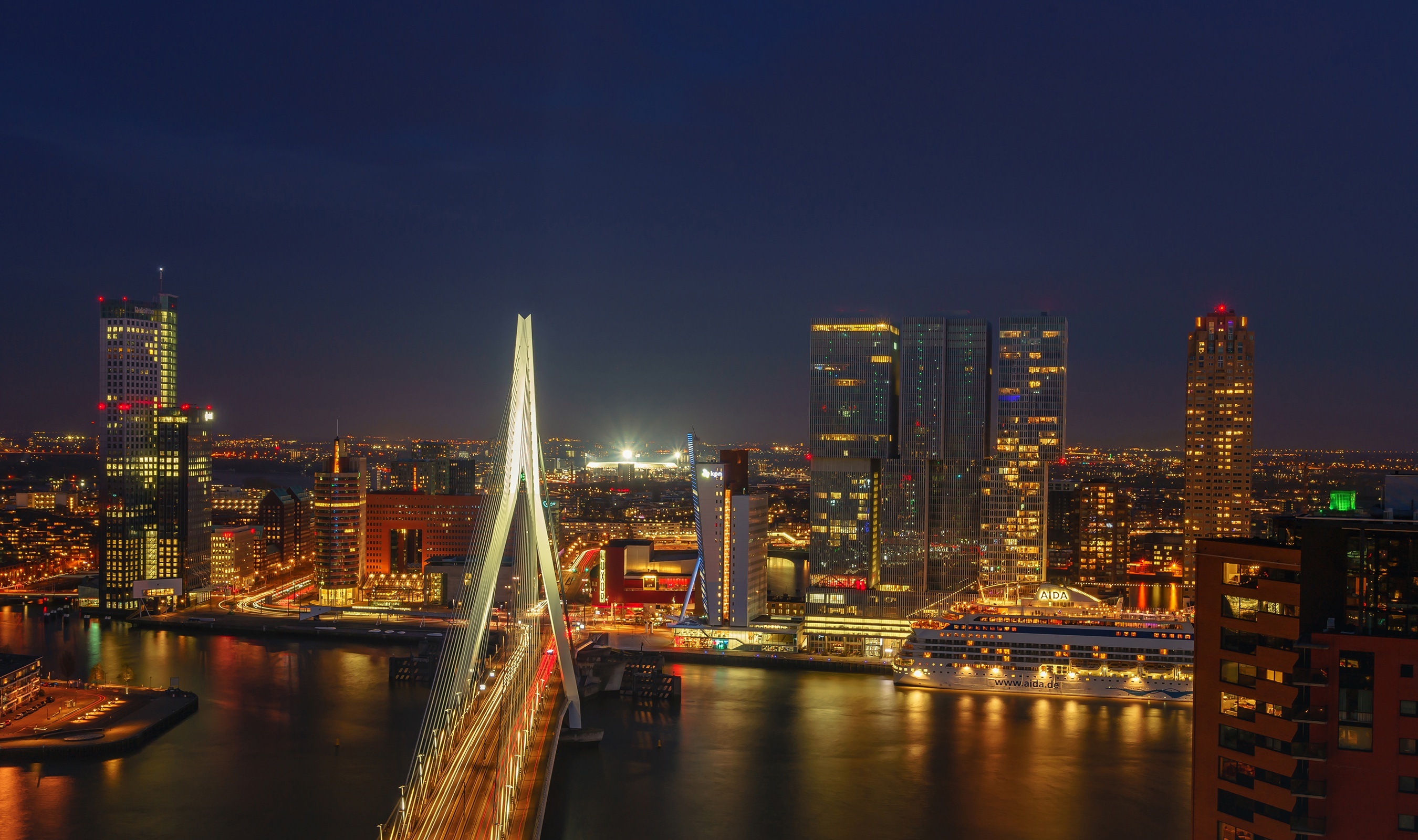 Rotterdam Skyline, Travels, Urban Beauty, Landmarks, 2700x1600 HD Desktop