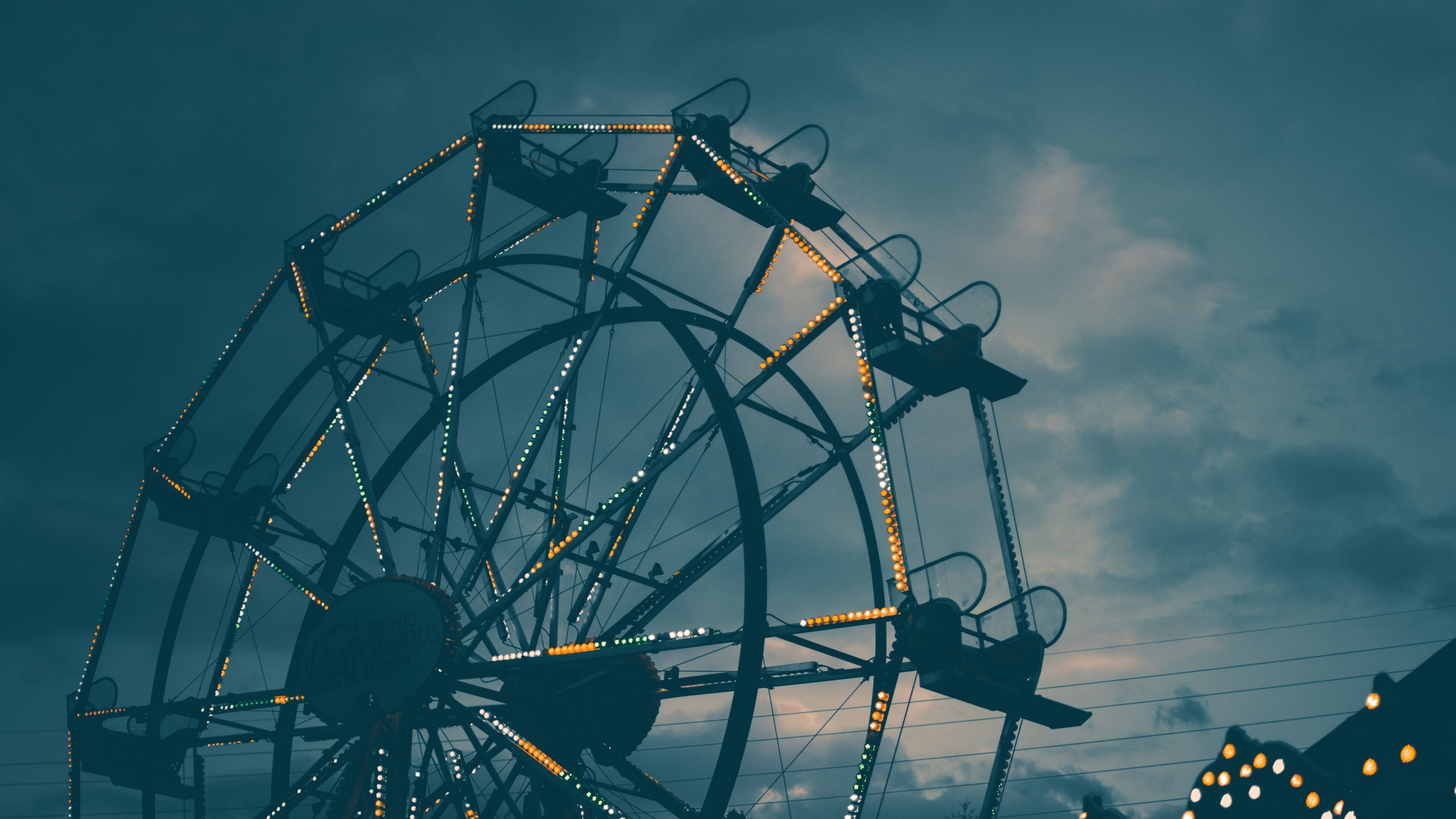 Ferris wheel, Nighttime, Carnival, Halloween vibes, 3840x2160 4K Desktop