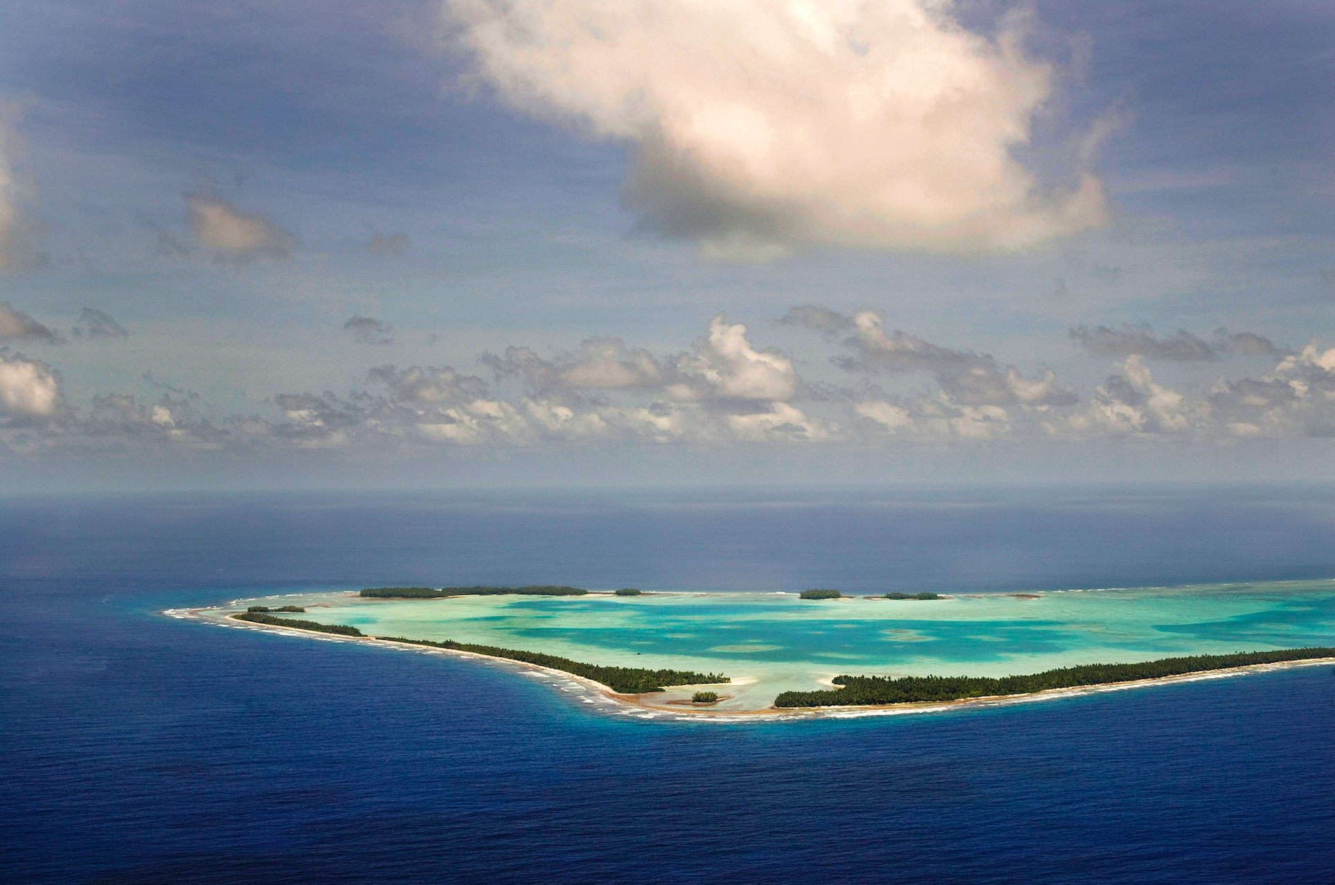 Funafuti Atoll, Cop26 and Pacific islands, Environmental concerns, Climate change impact, 1930x1280 HD Desktop