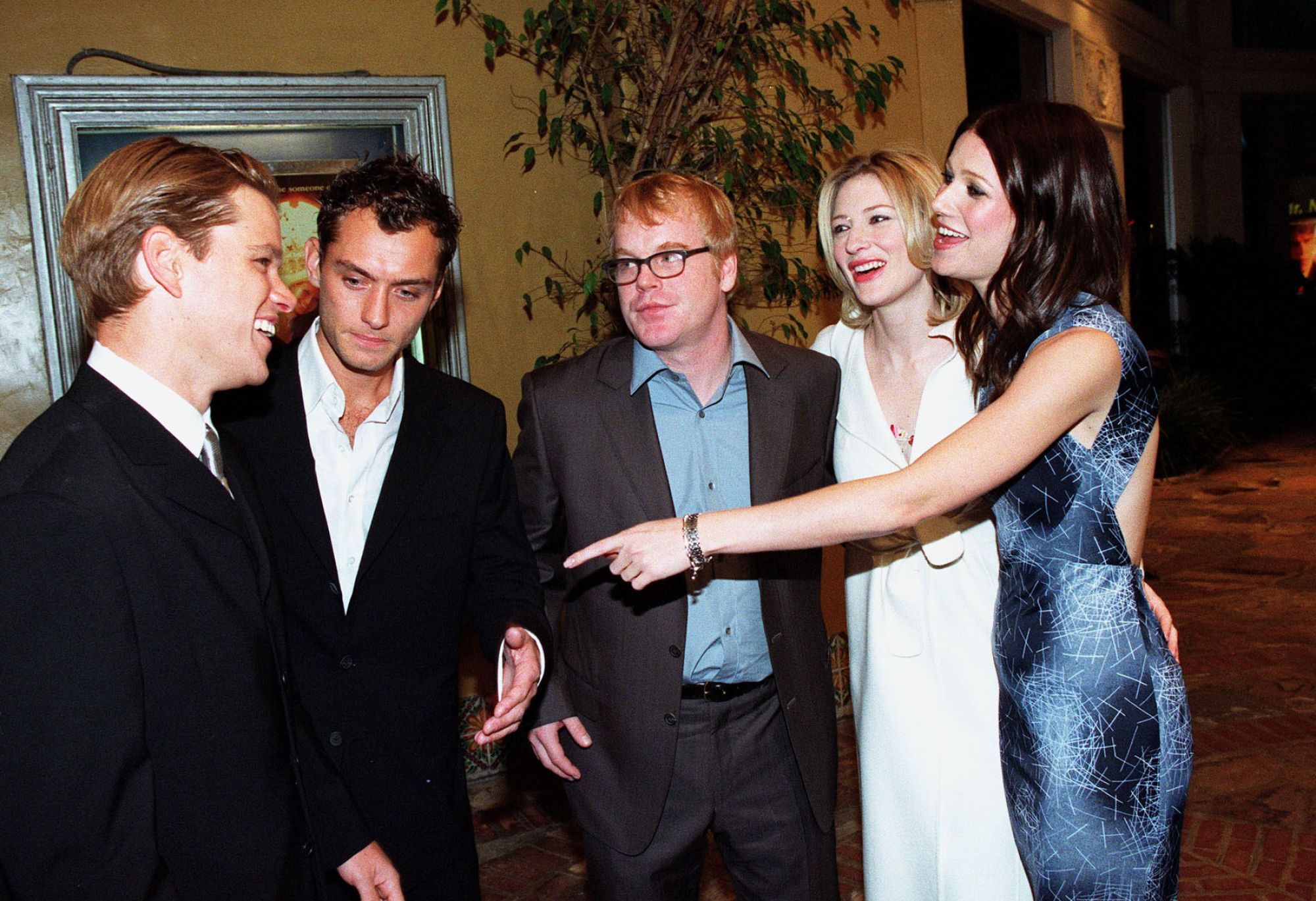 Talented Mr. Ripley, Los Angeles premiere, Cate Blanchett, Elegant red carpet, 2000x1370 HD Desktop