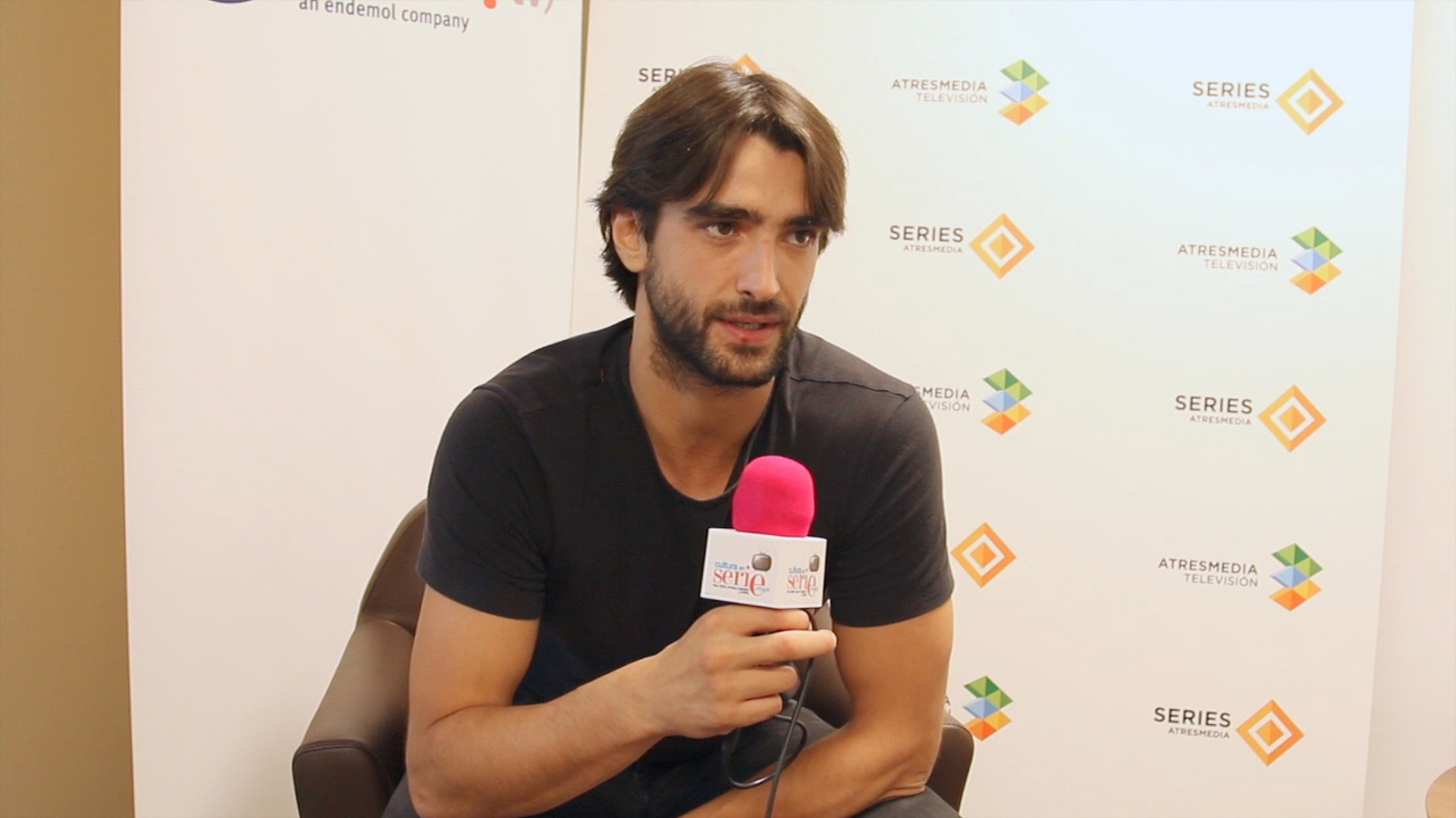 Aitor Luna: Media interview, Spokesperson, Arnau Estanyol in Cathedral of the Sea series. 1920x1080 Full HD Wallpaper.