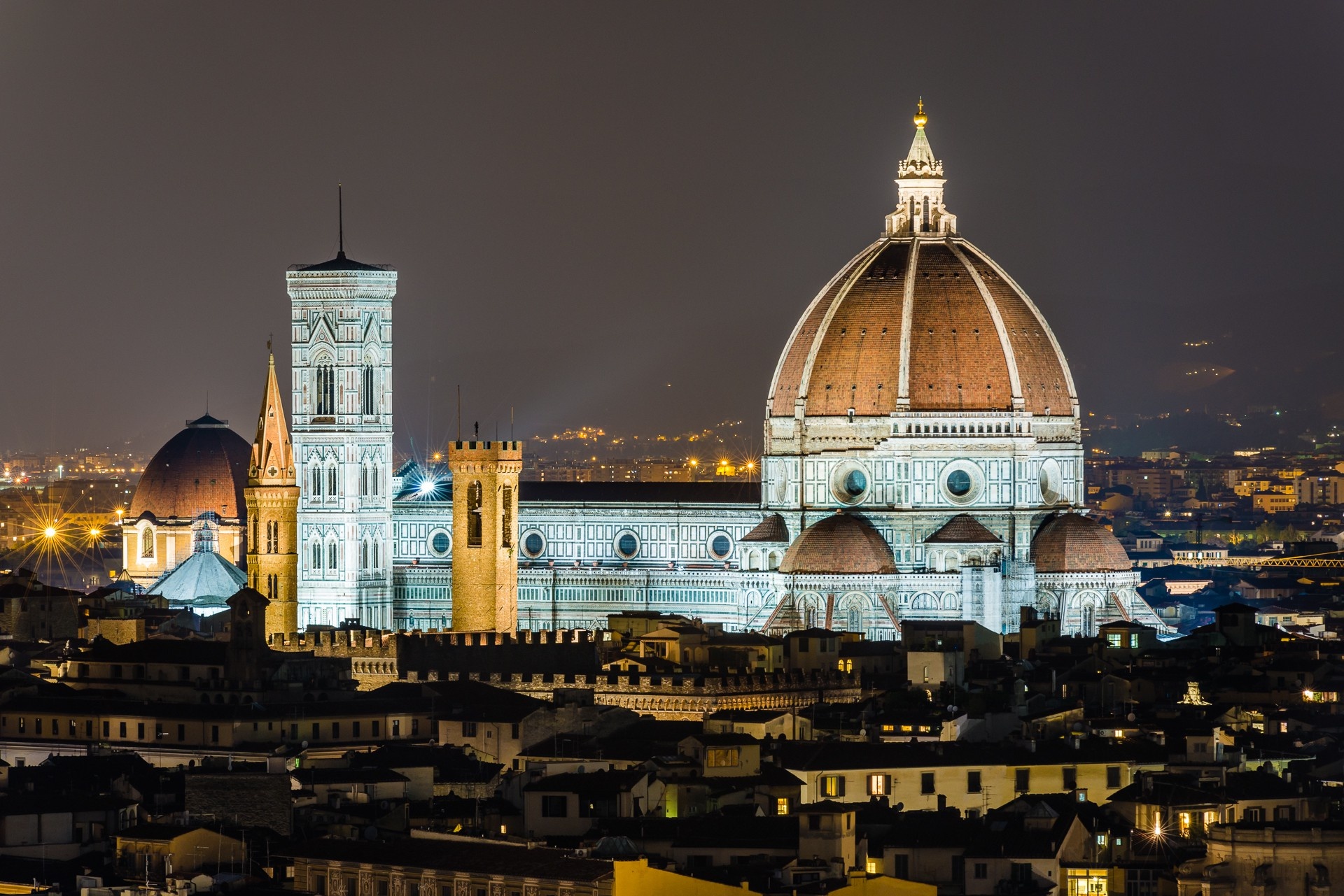 Cathedral: The Cathedral of Saint Mary of the Flower, The Baptistery and Giotto's Campanile, Florence, Italy. 1920x1290 HD Background.