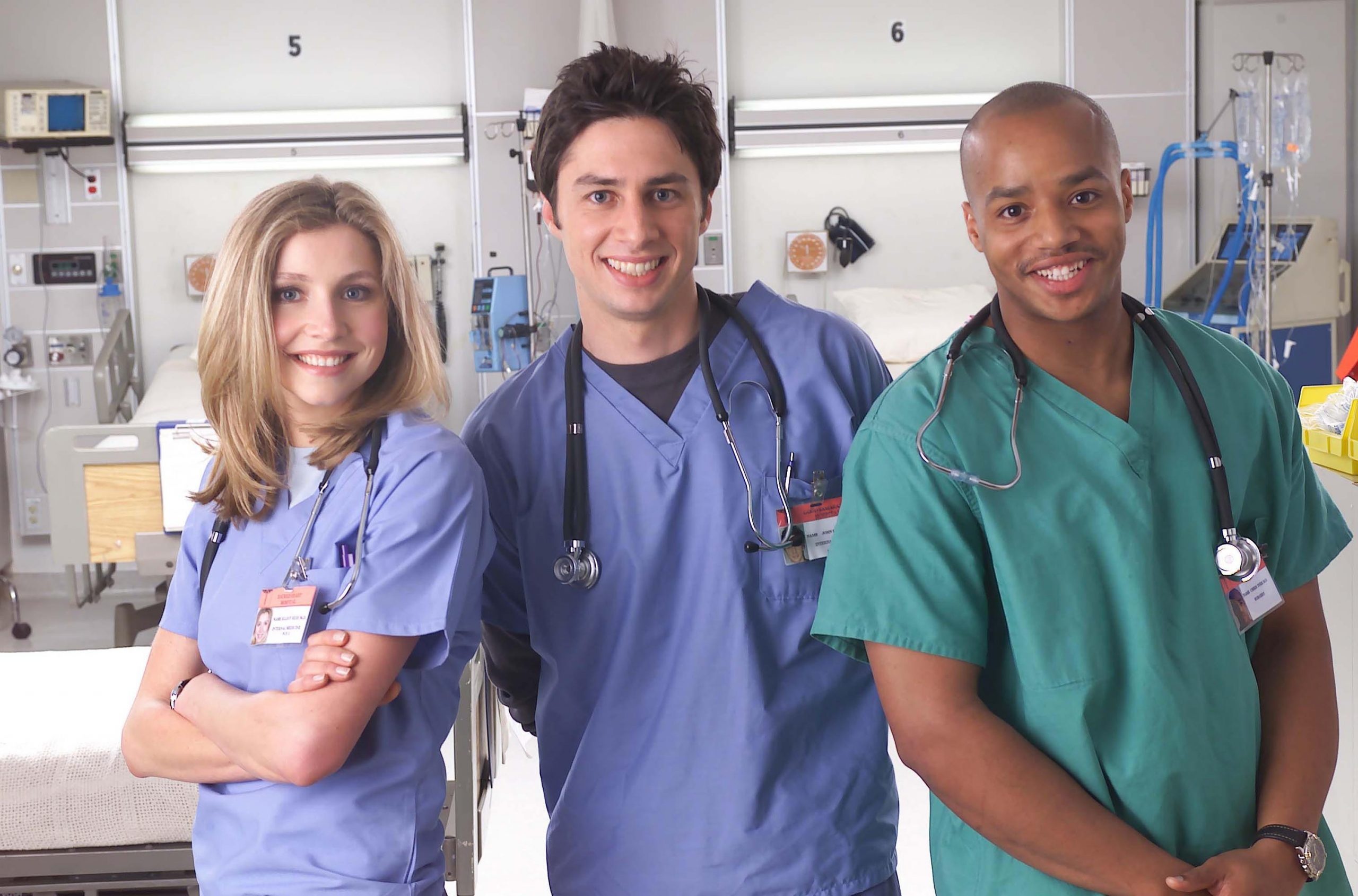Scrubs (TV Series): A realistic medical show, Zach Braff, Sarah Chalke, Donald Faison, Bill Lawrence. 2560x1690 HD Background.