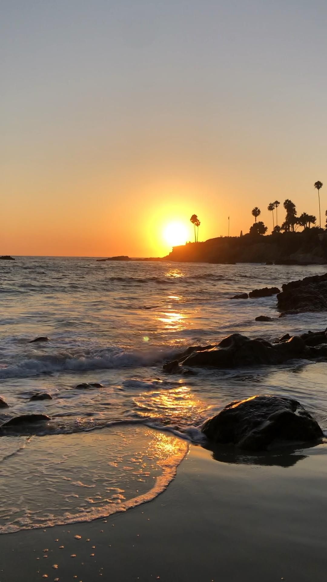 Laguna Beach, Sunrise GIFs, Beautiful nature, Inspiring moments, 1080x1920 Full HD Phone