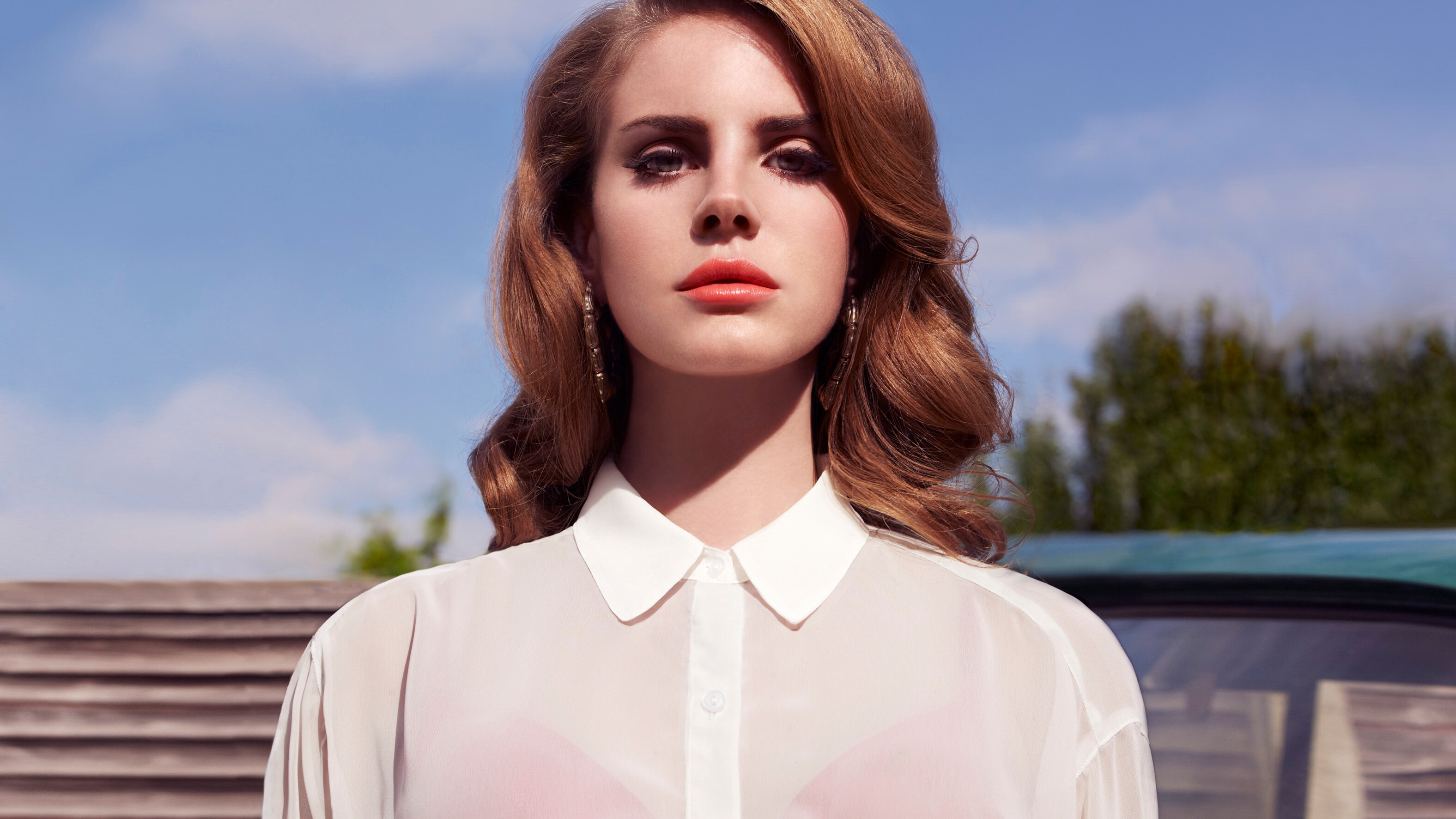 Lana Del Rey: Second album, Born to Die, The sleeper hit "Summertime Sadness", 2012. 3160x1780 HD Background.