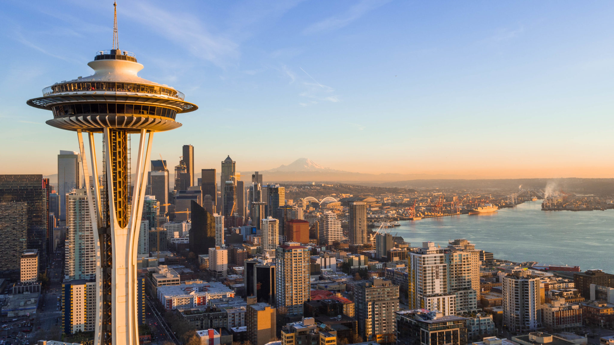 Seattle Skyline, Sunset view, Space Needle, Campus Compact, 2050x1160 HD Desktop